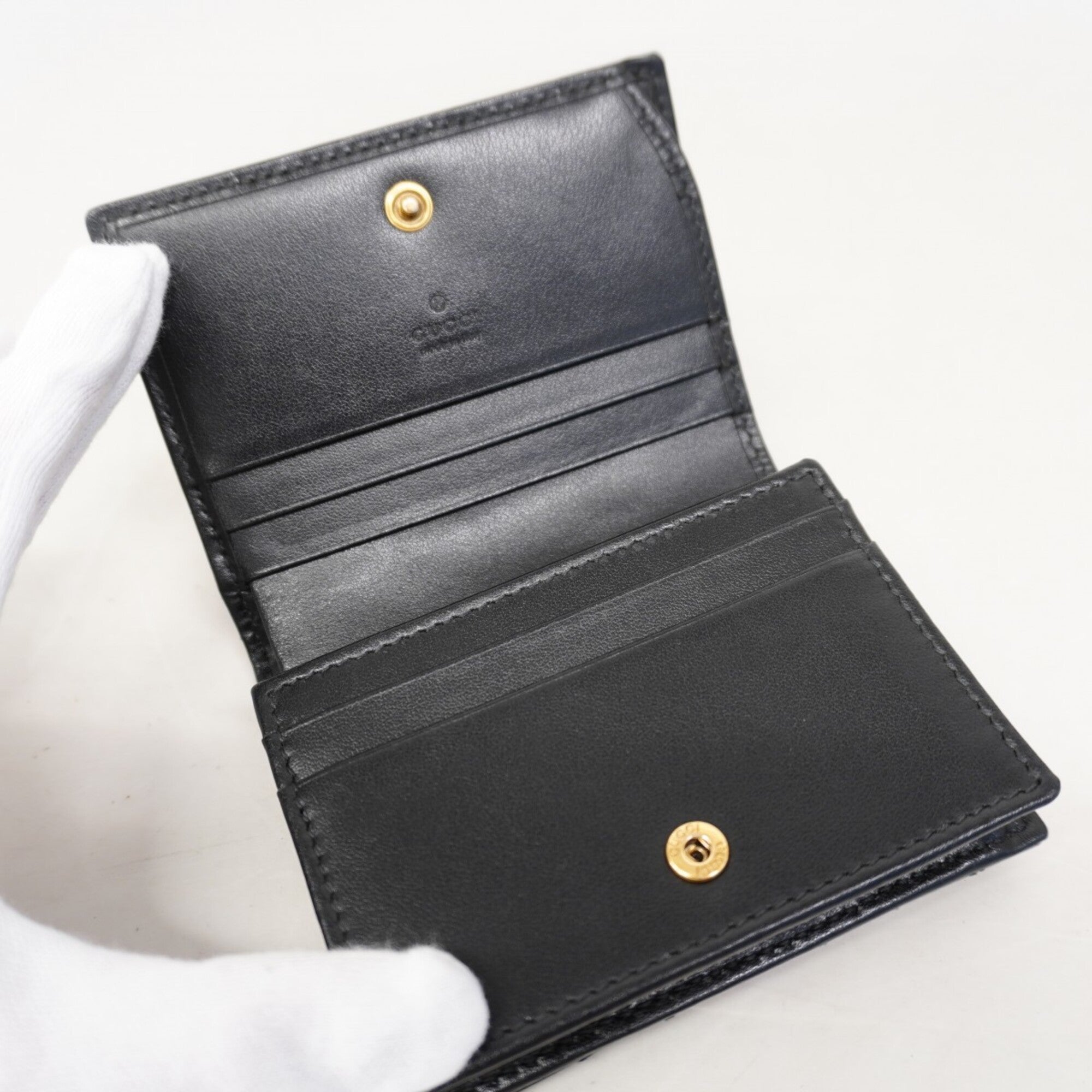Gucci Black Leather Wallet (Bi-Fold) (Pre-Owned)