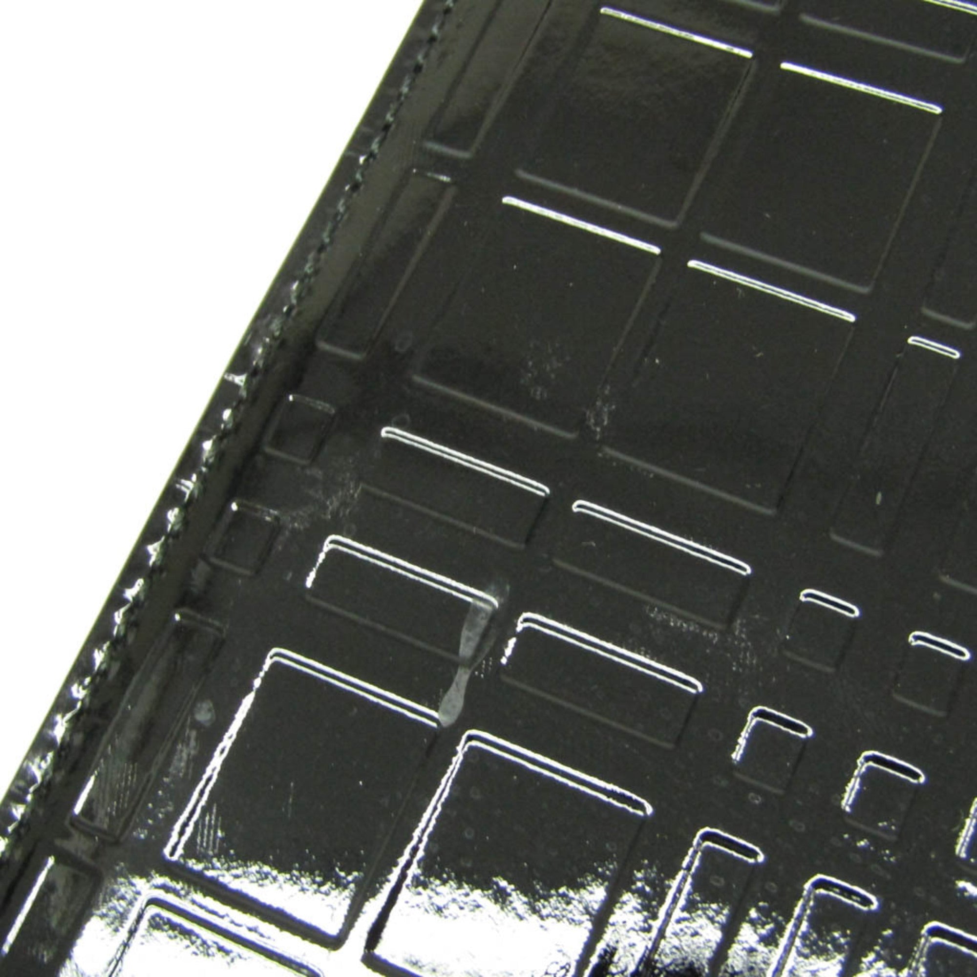 Burberry Black Patent Leather Shoulder Bag