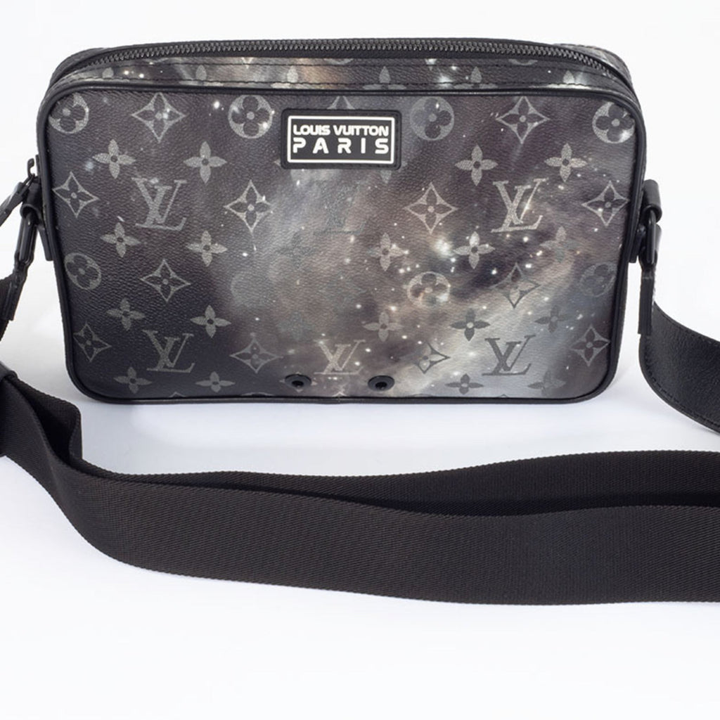 Louis Vuitton Canvas Shoulder Bag