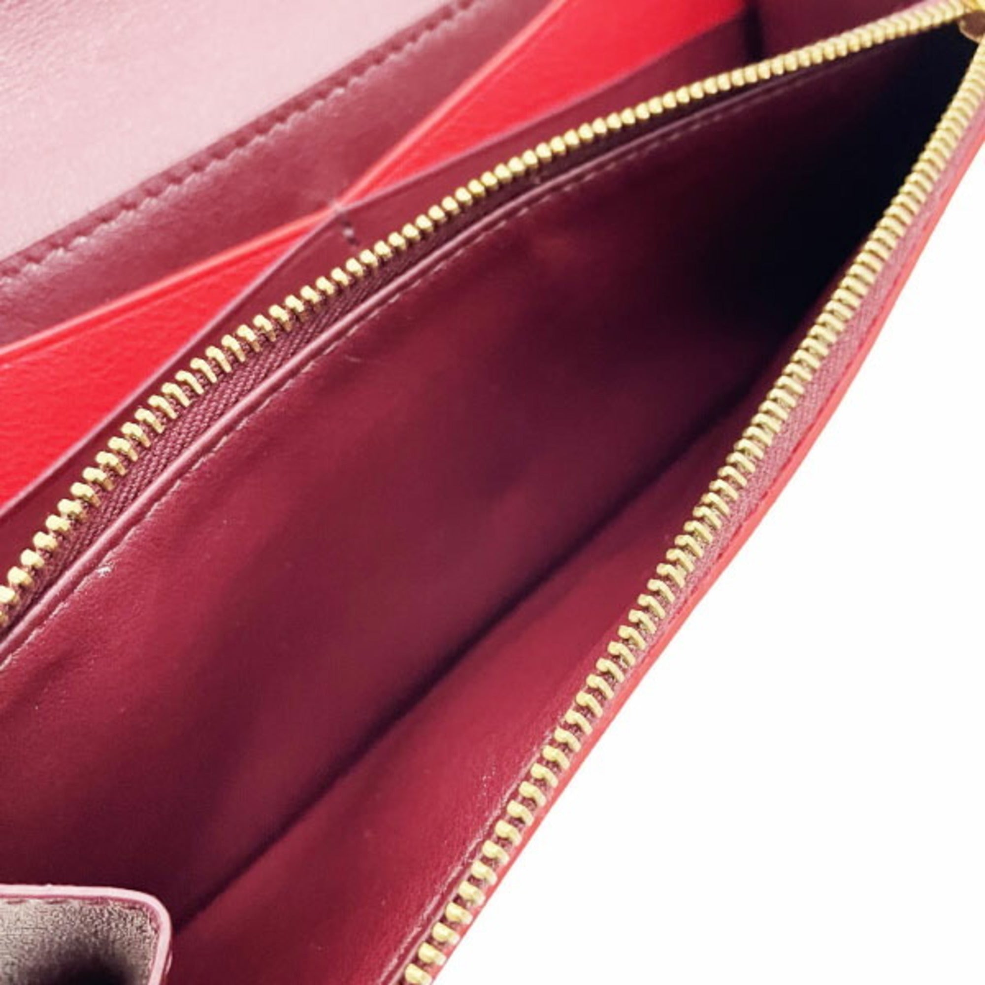 Bottega Veneta Bordeaux Red Color Leather Long Wallet (Bi-Fold)