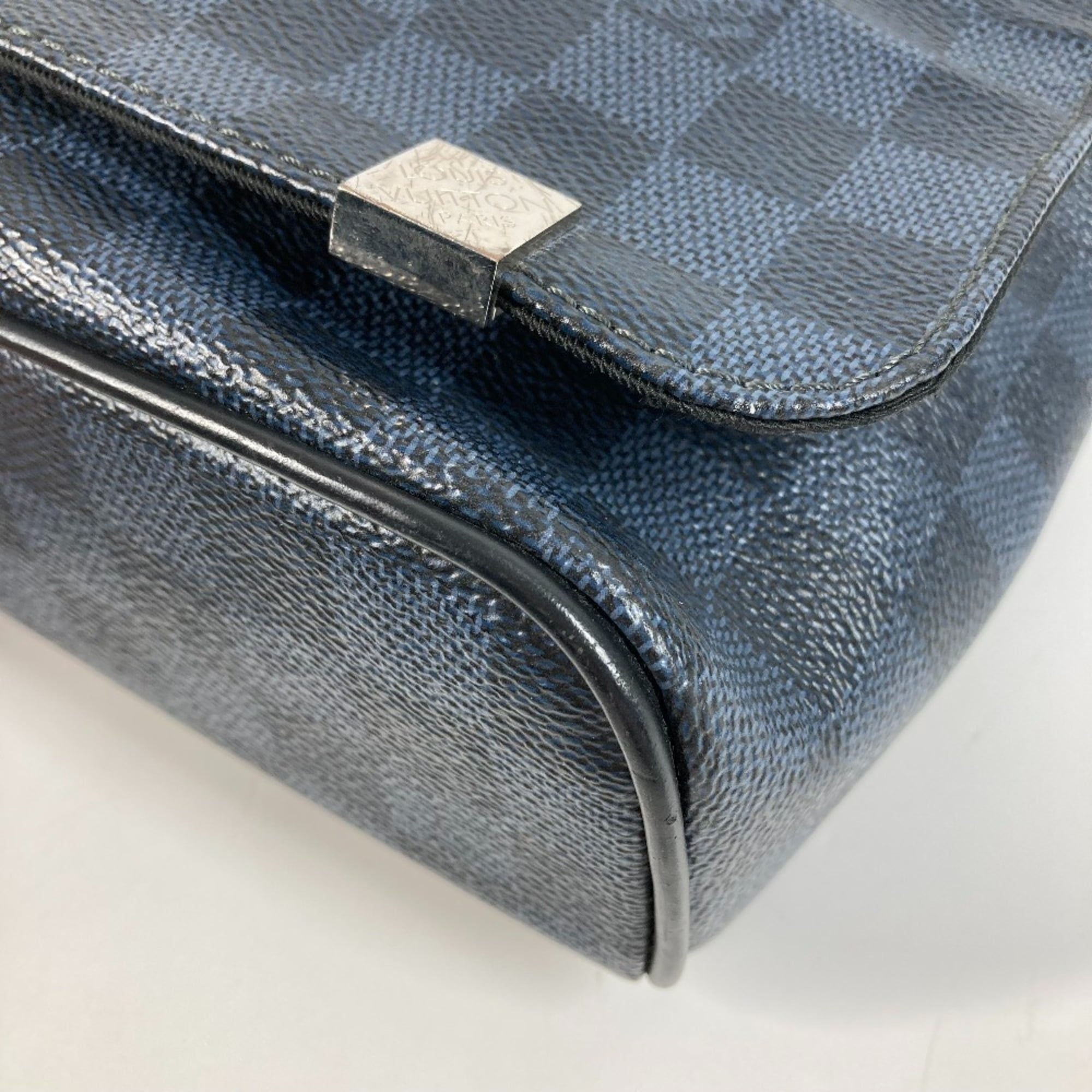 Louis Vuitton Damier Cobalt Multi-Color Navy Shoulder Bag