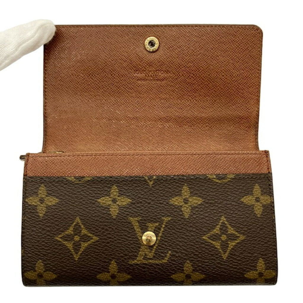 Louis Vuitton Monogram Monogram Middle Wallet