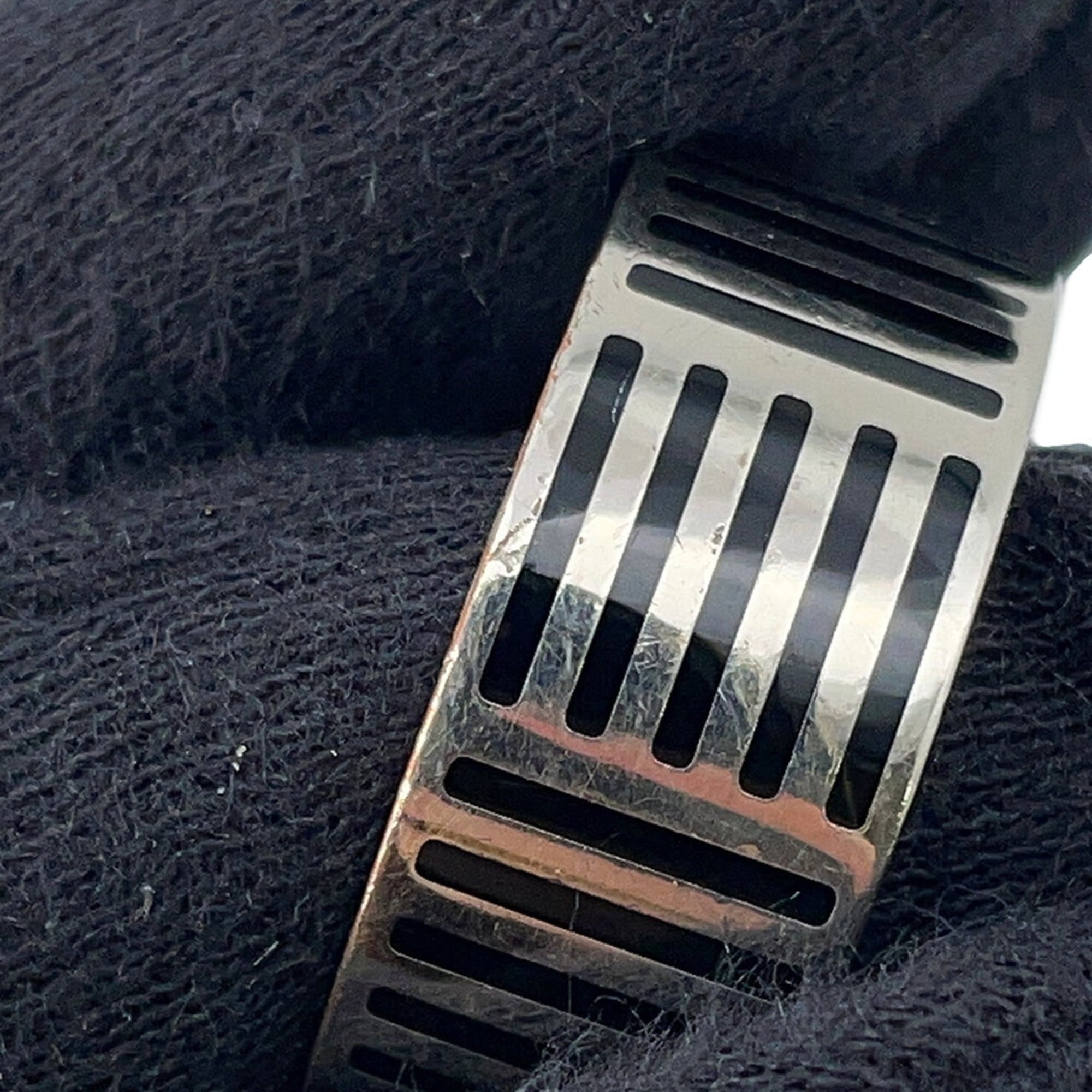 Louis Vuitton Metal Band Ring