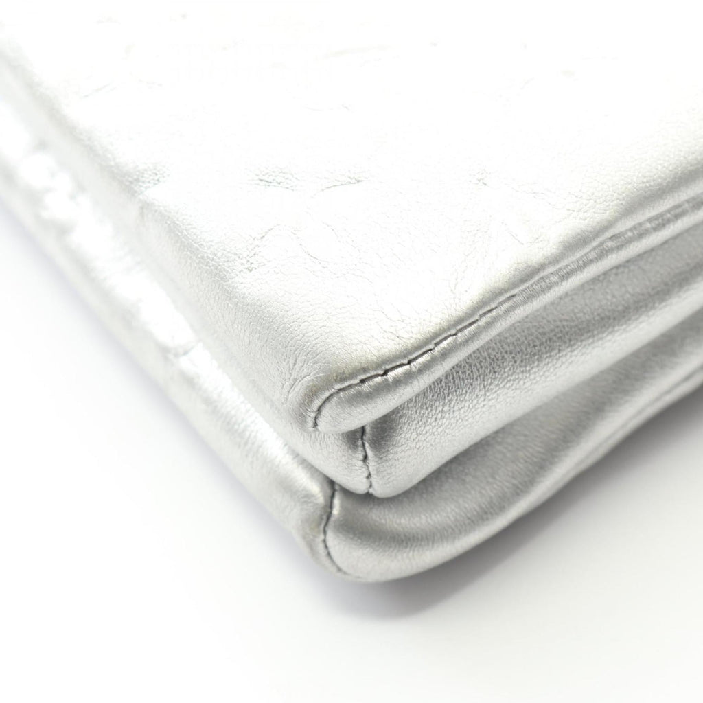 Louis Vuitton Silver Leather Shoulder Bag