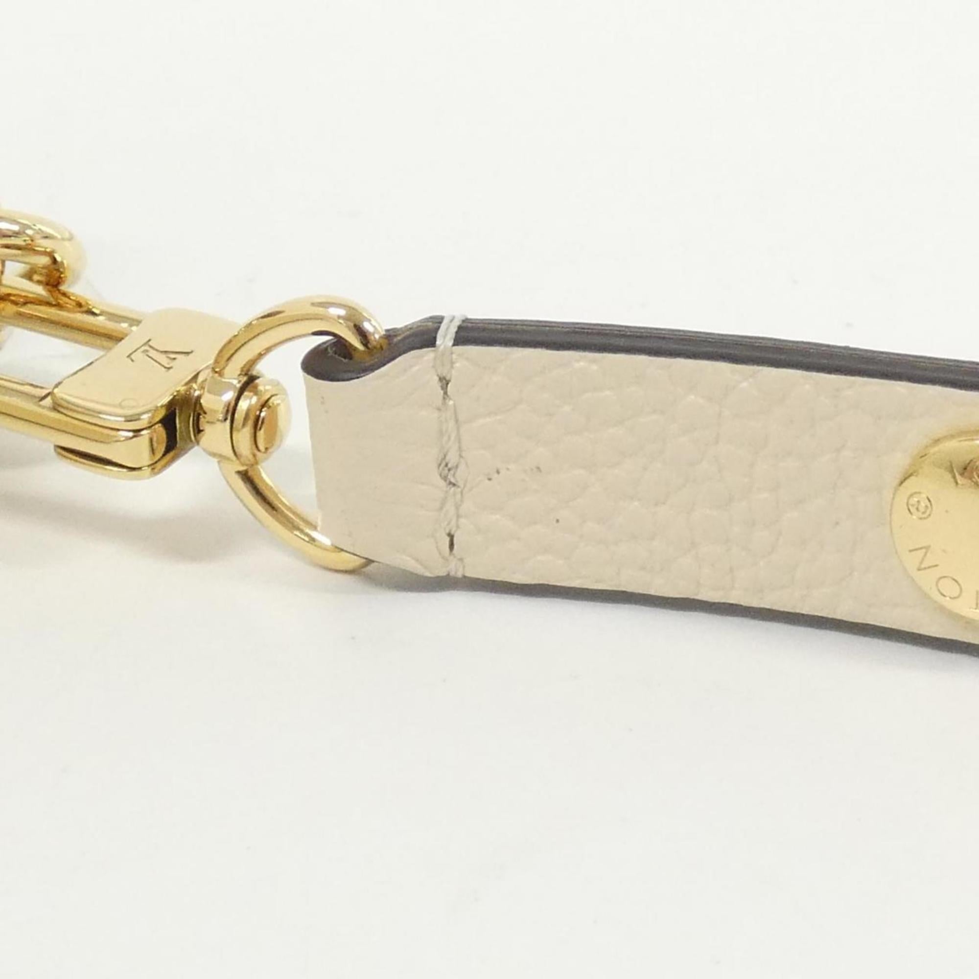Louis Vuitton Cream Leather Shoulder Bag