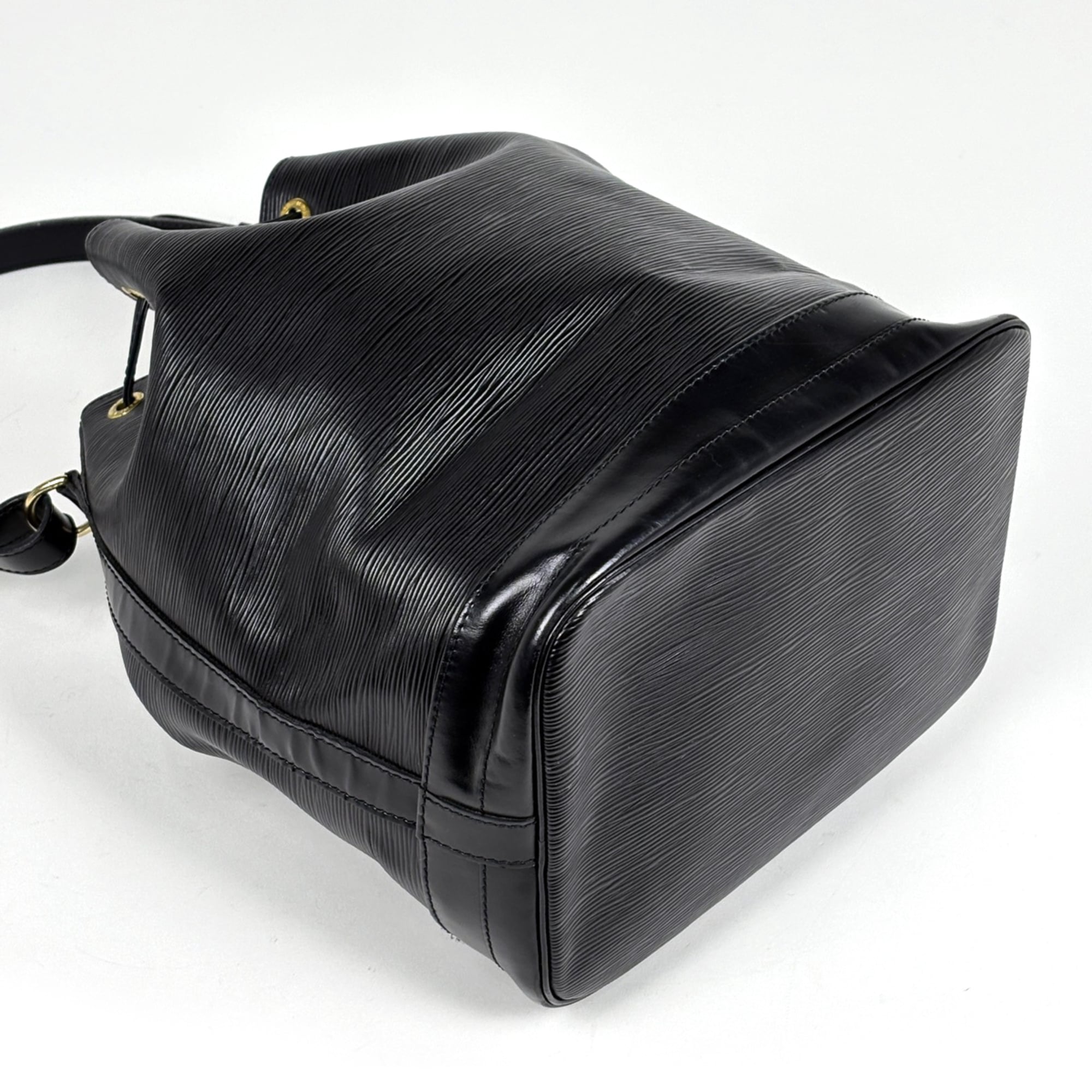 Louis Vuitton Black Noir Epi Leather Shoulder Bag