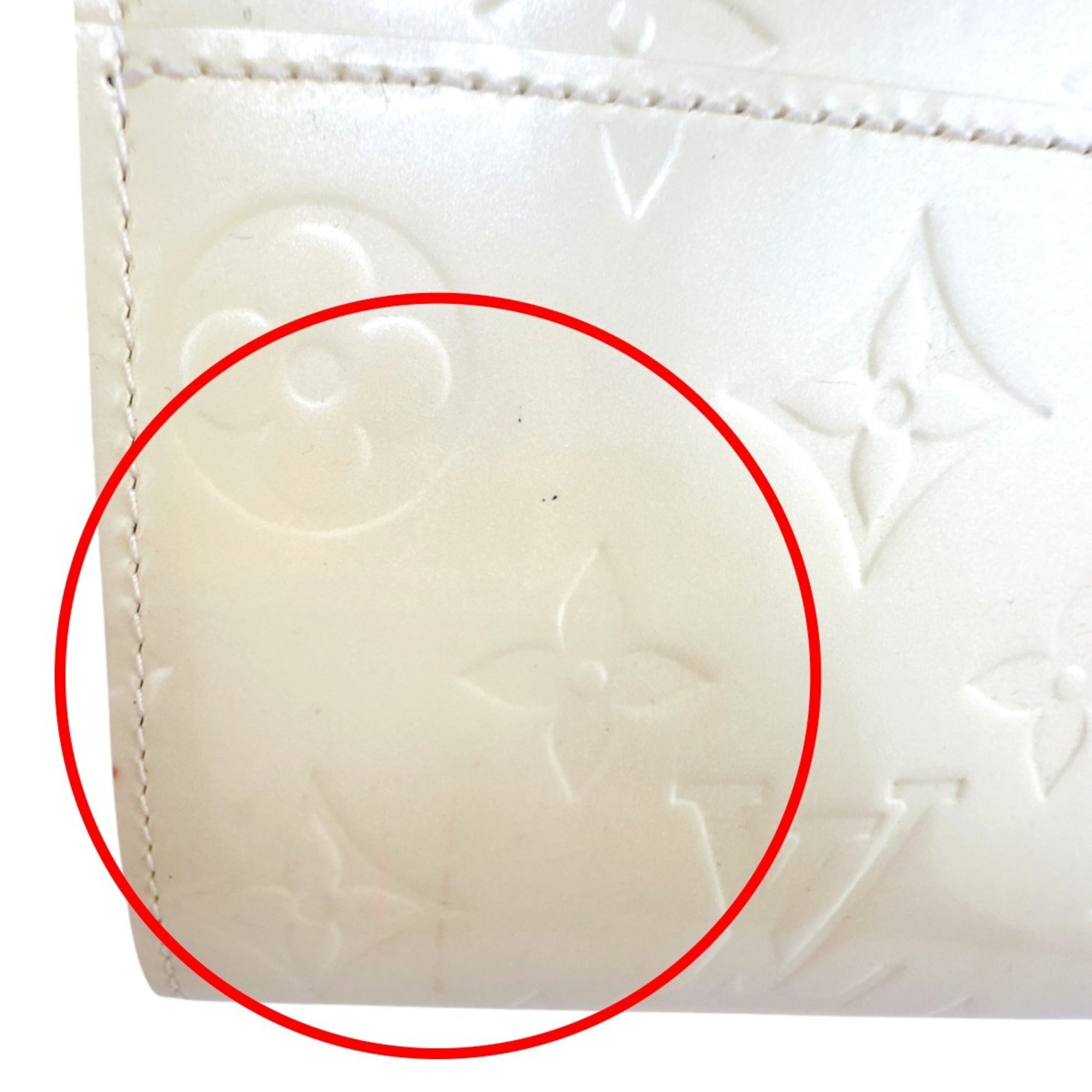 Louis Vuitton Cream White Monogram Vernis Long Wallet (Tri-Fold)