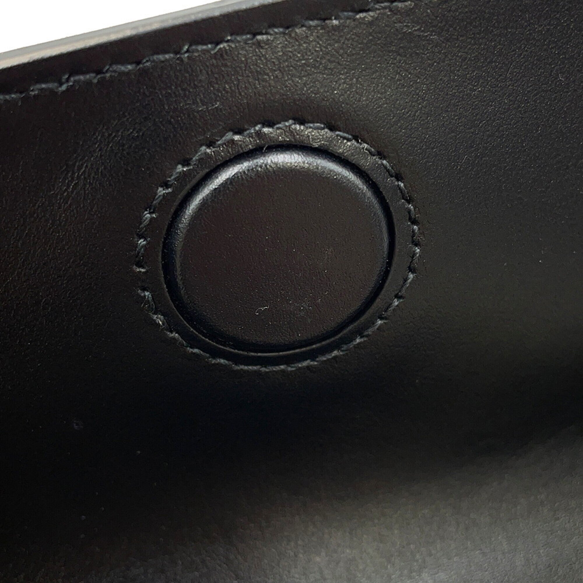 Gucci Black Leather Handbag Sling Bag (Pre-Owned)