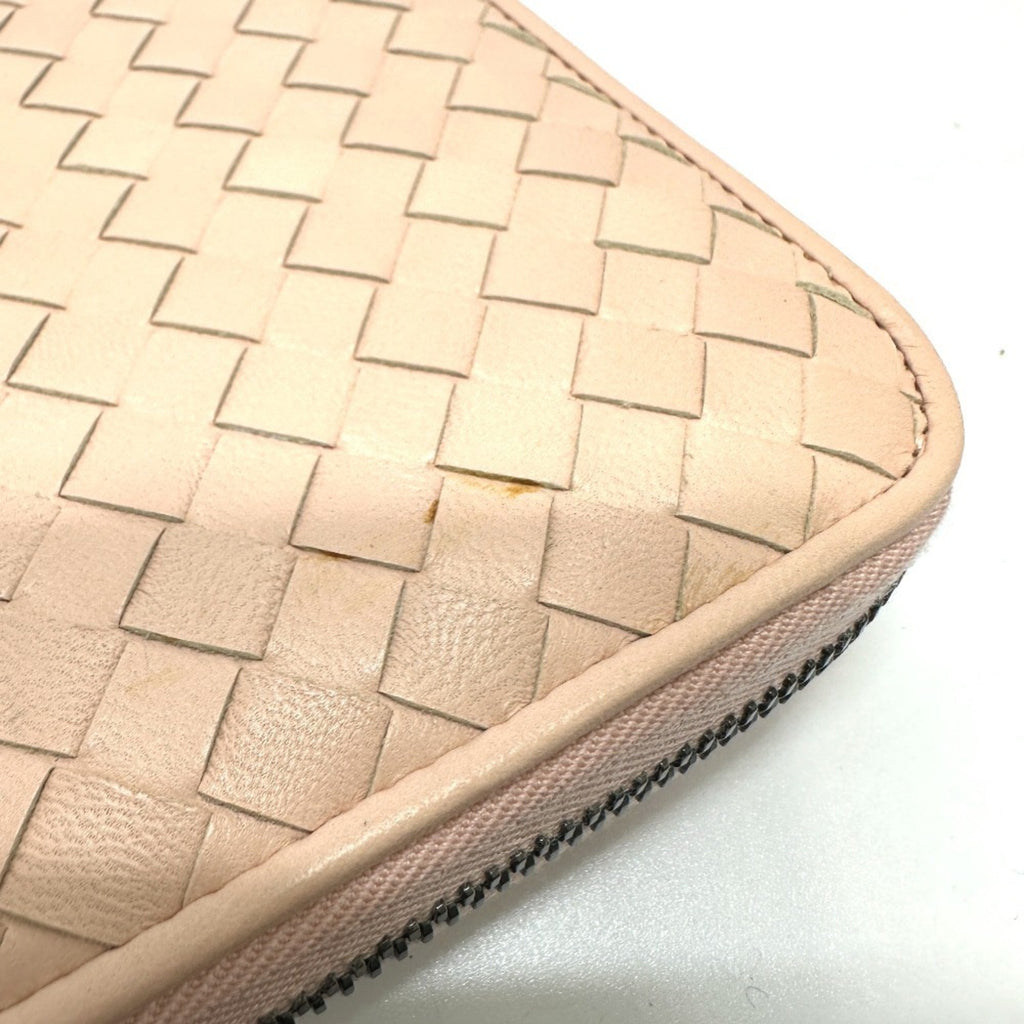 Bottega Veneta Pink Intrecciato Long Wallet (Bi-Fold)