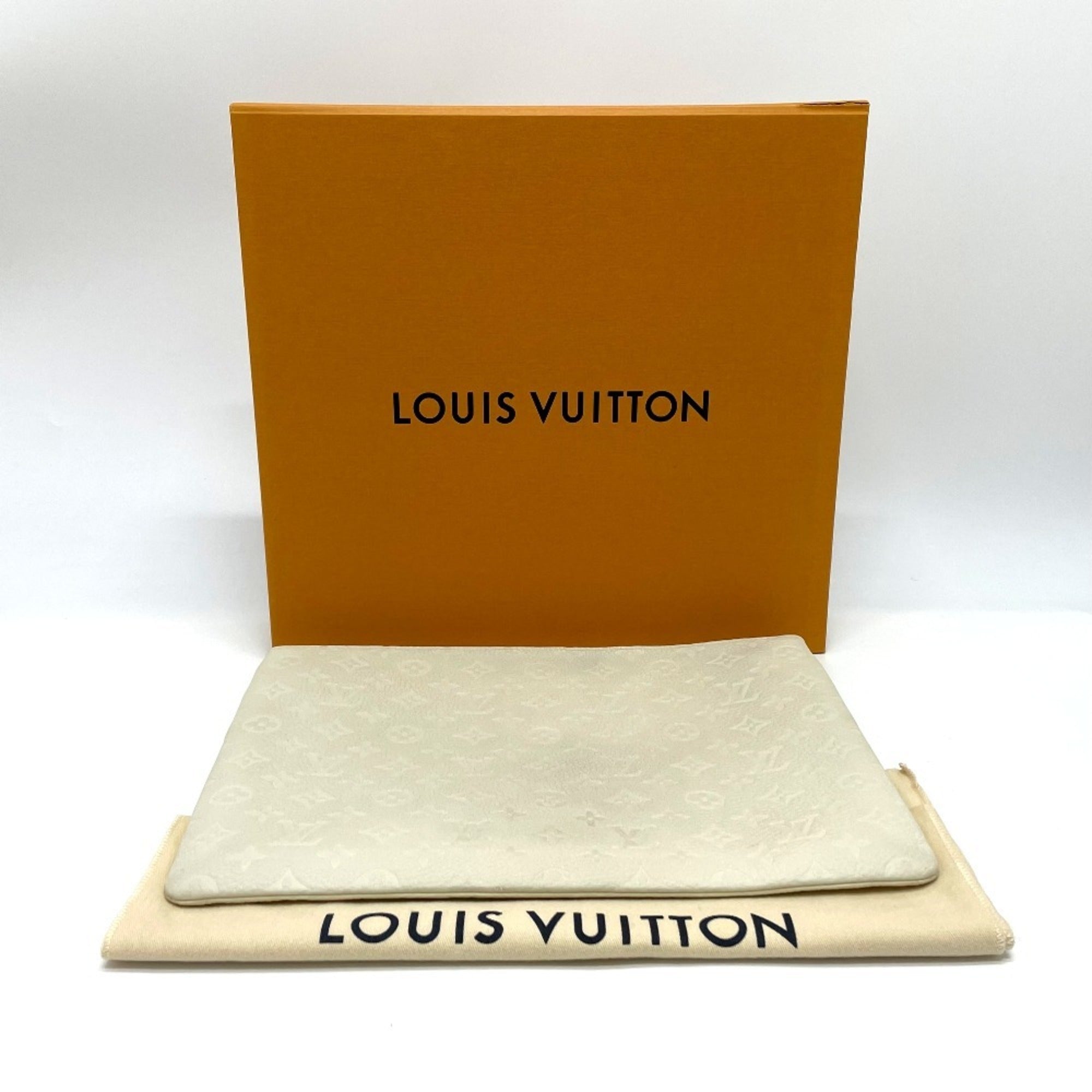 Louis Vuitton Blanc White Leather Clutch Bag Pochette