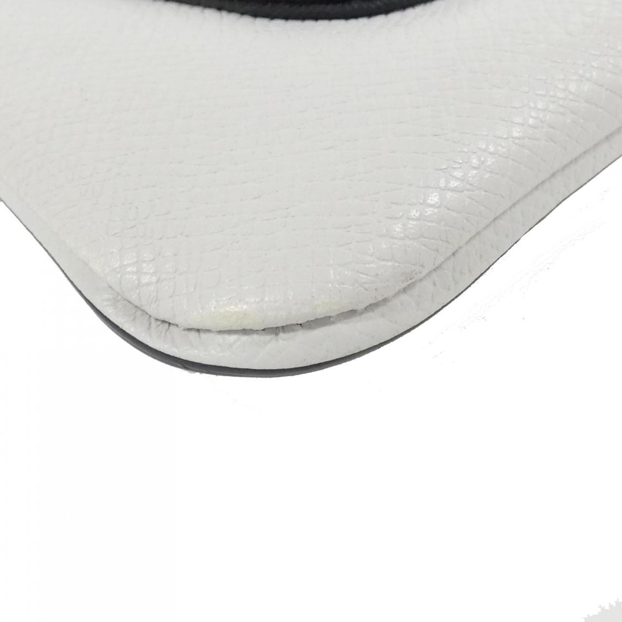 Louis Vuitton Taigarama White Coated Canvas Shoulder Bag