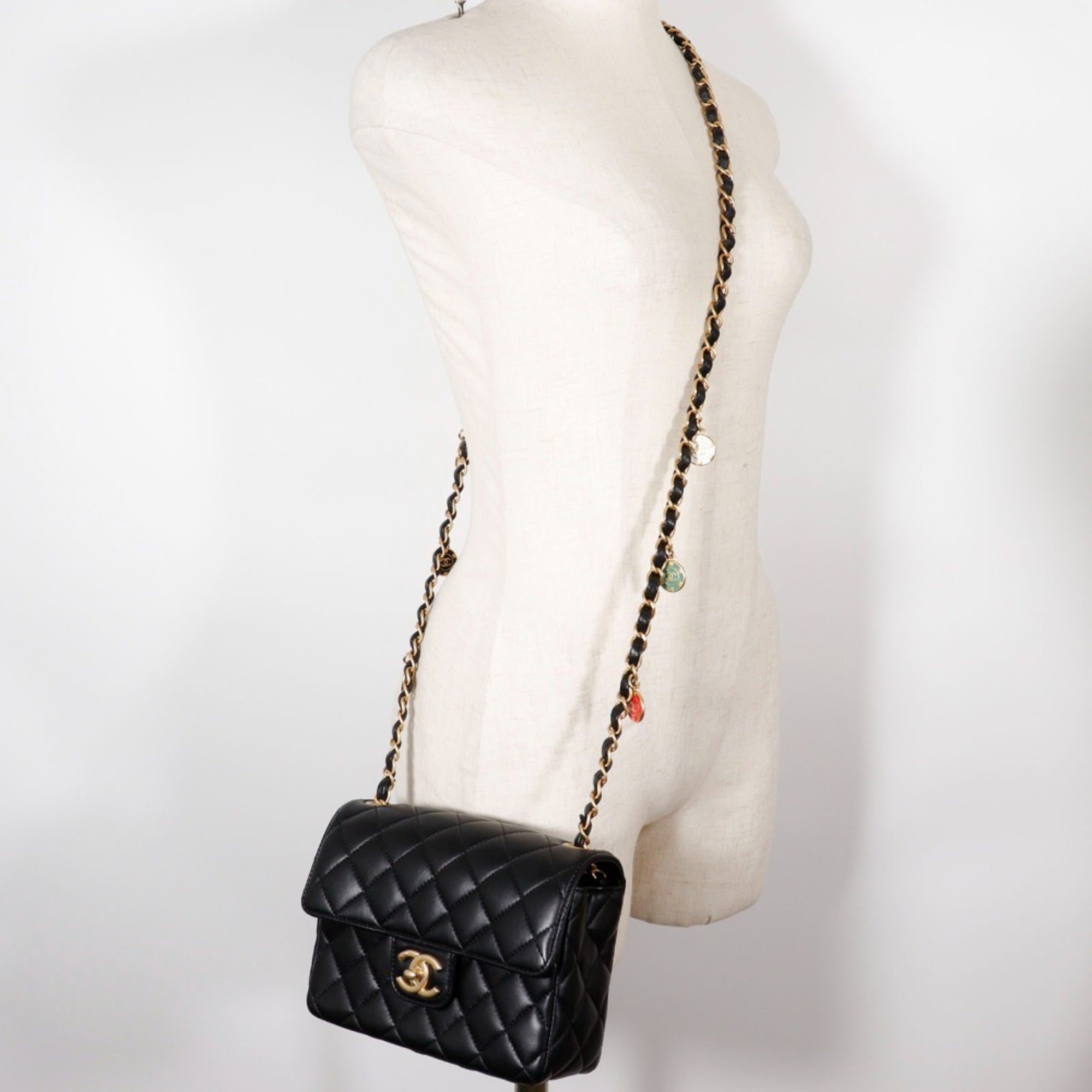 Chanel Black Leather Shoulder Bag