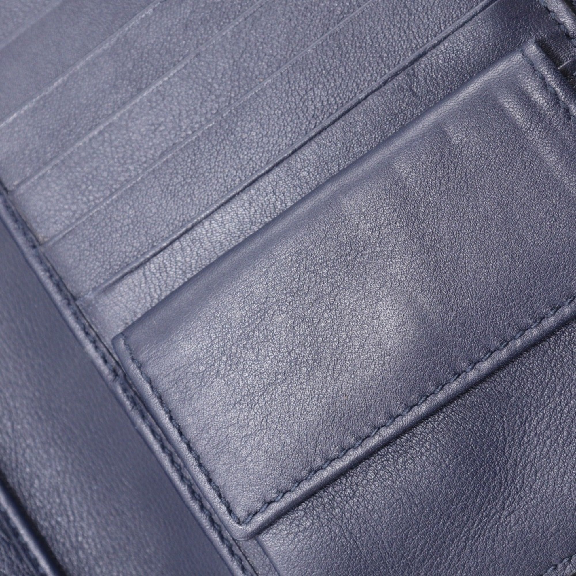 Gucci Black Leather Long Wallet (Bi-Fold) (Pre-Owned)