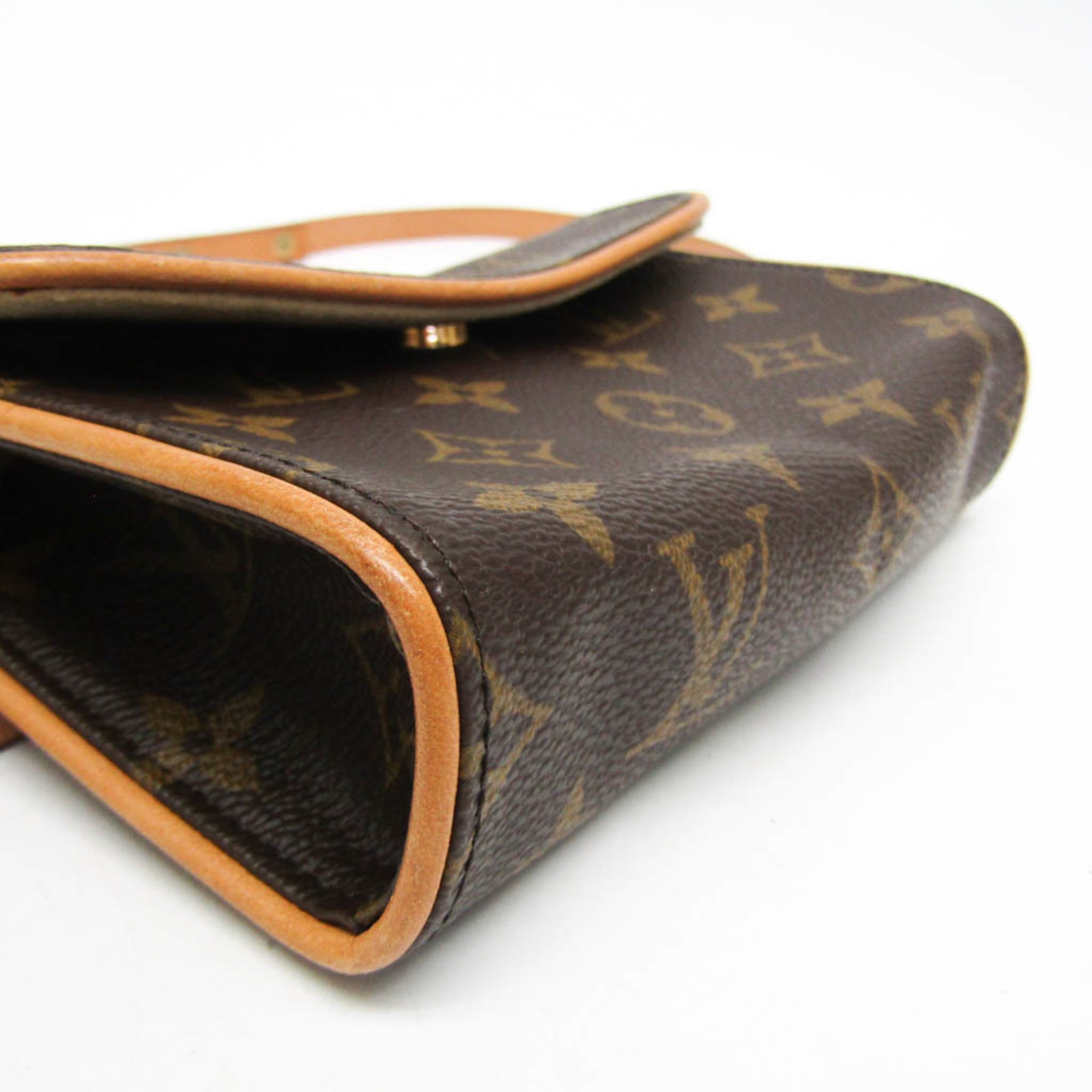 Louis Vuitton Monogram Monogram Monogram Fanny Pack