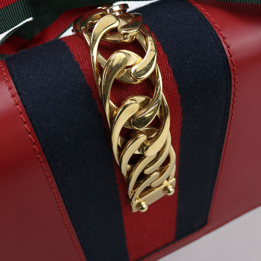 Gucci Red Color Leather Shoulder Bag (Pre-Owned)