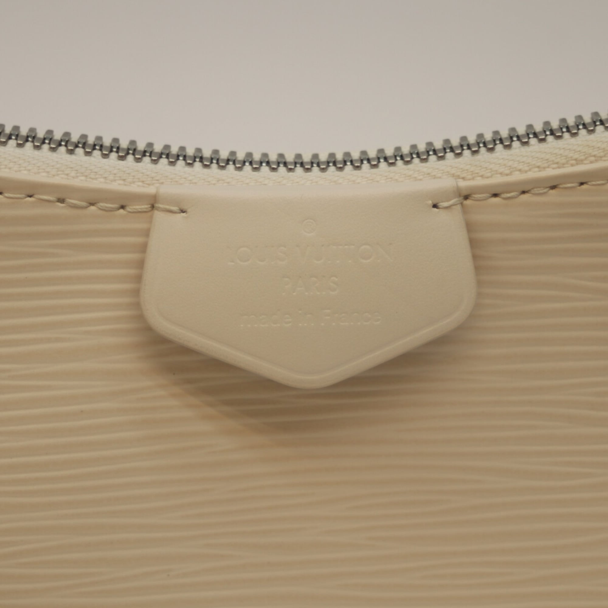 Louis Vuitton Cream Epi Leather Shoulder Bag