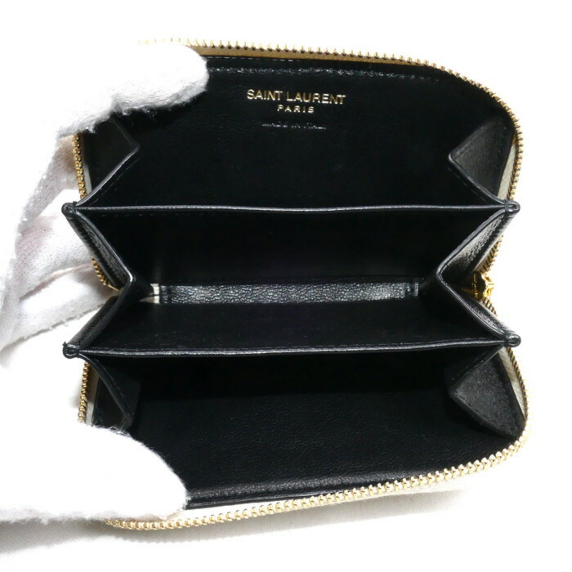 Saint Laurent Ivory Leather Coin Purse/Coin Case (Pre-Owned)