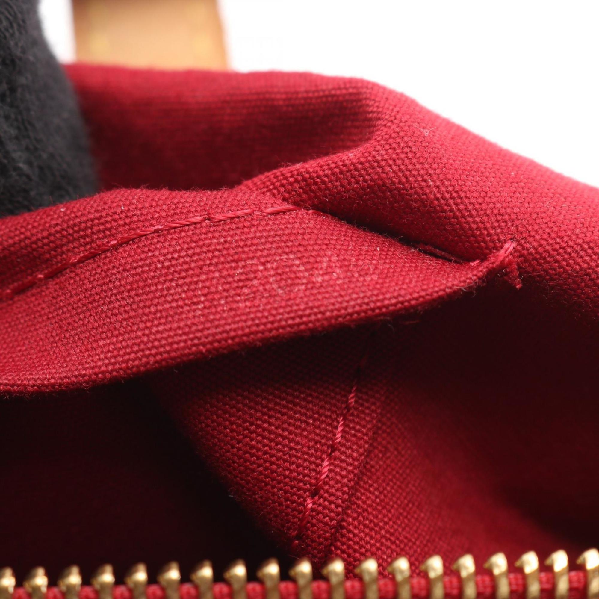 Louis Vuitton Pomme D'amour Red Color Vernis Handbag