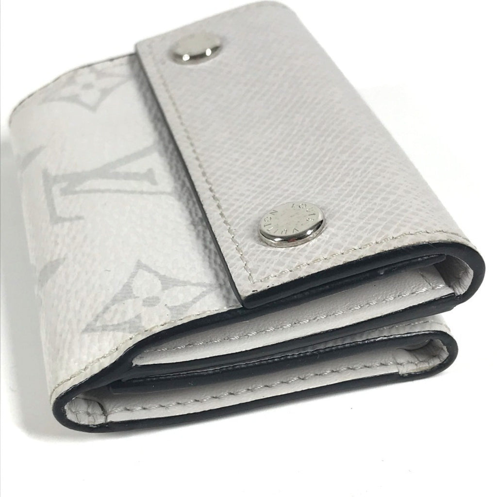 Louis Vuitton Taigarama Blanc White Taigarama Wallet (Tri-Fold)