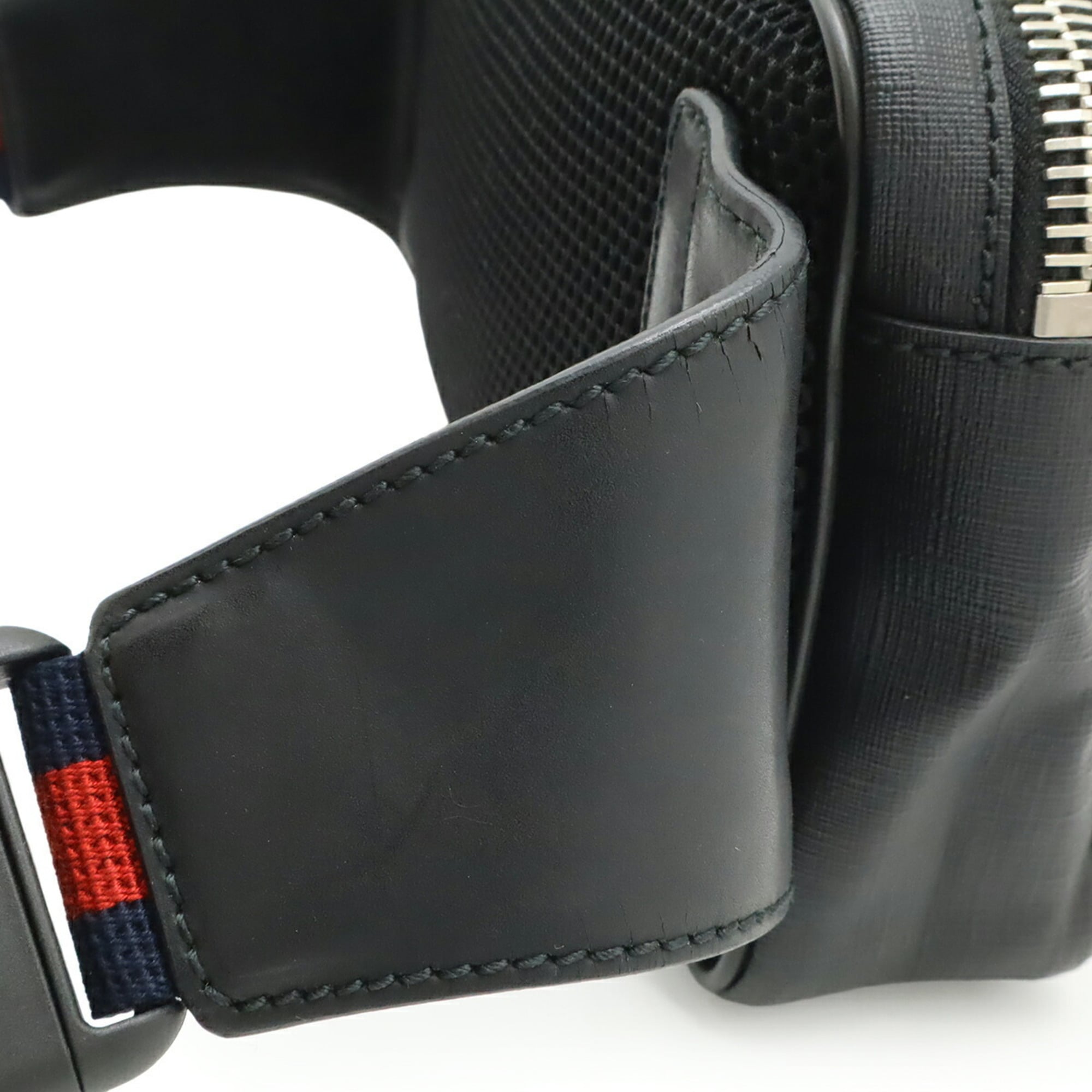 Gucci Black Dark Gray Multi-Color Navy Red Color Gg Supreme Leather Fanny Pack (Pre-Owned)