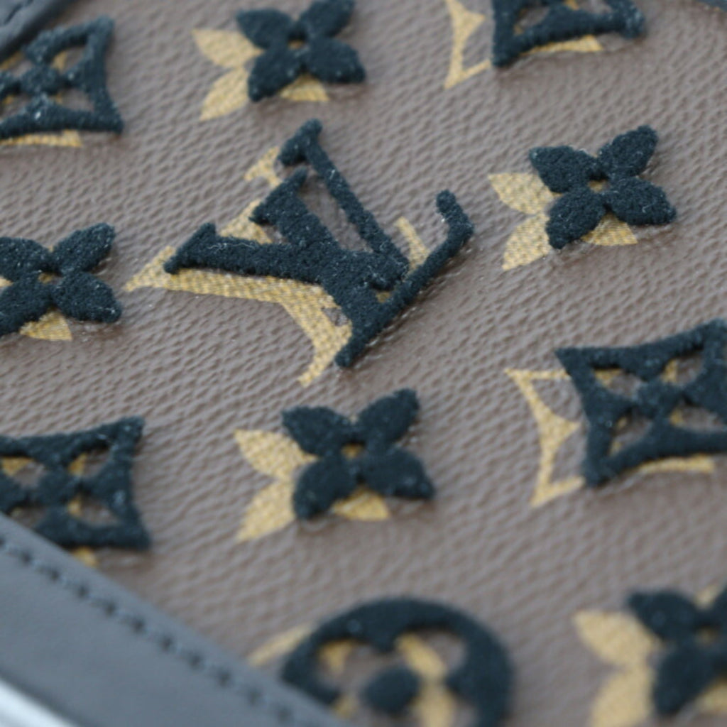 Louis Vuitton Black Brown Monogram Monogram Handbag Pochette Shoulder Bag