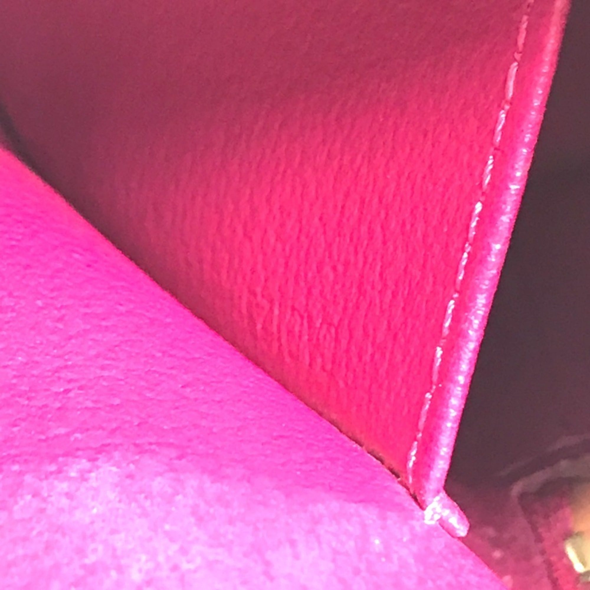 Louis Vuitton Pink Monogram Vernis Pochette Pouch