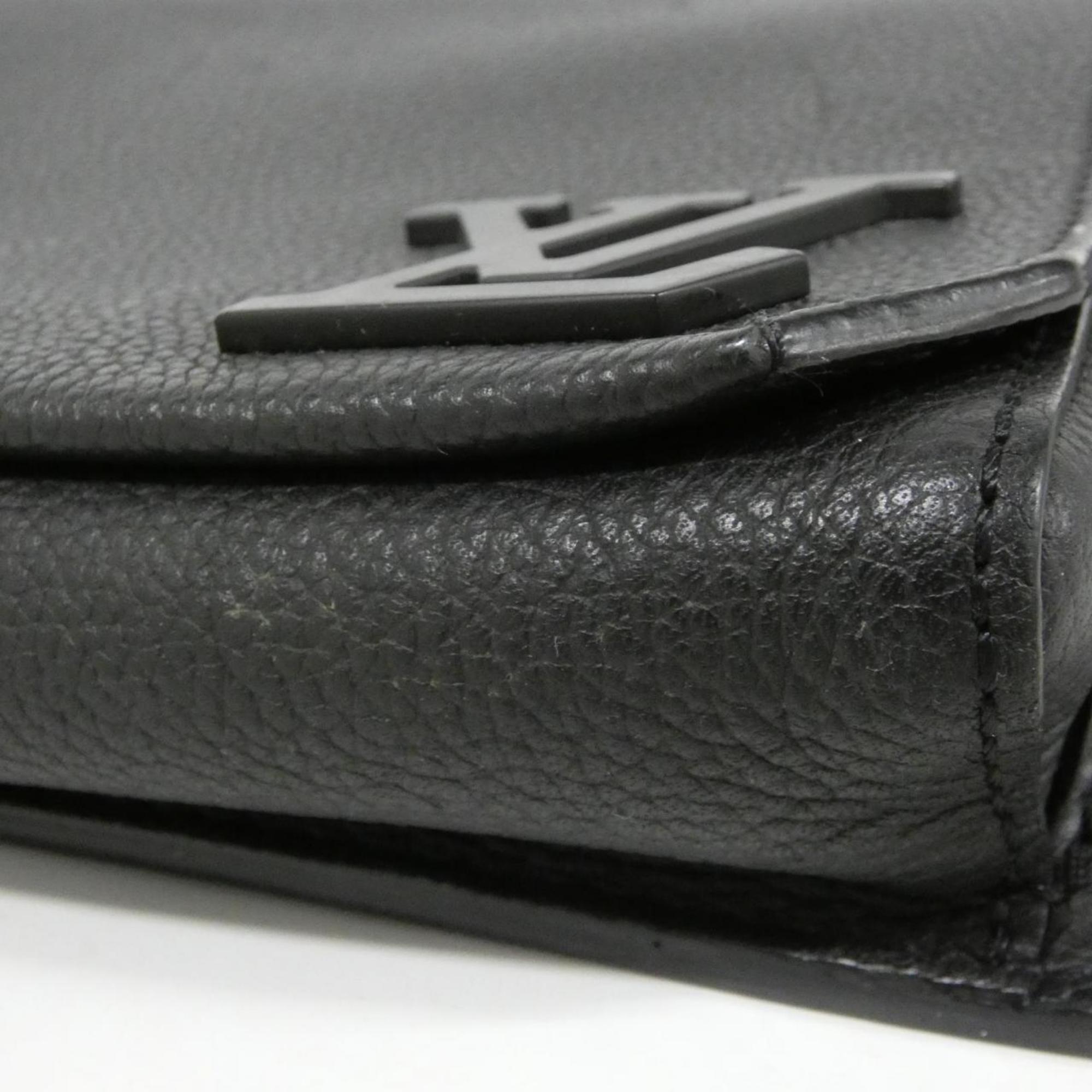 Louis Vuitton Black Leather Shoulder Bag