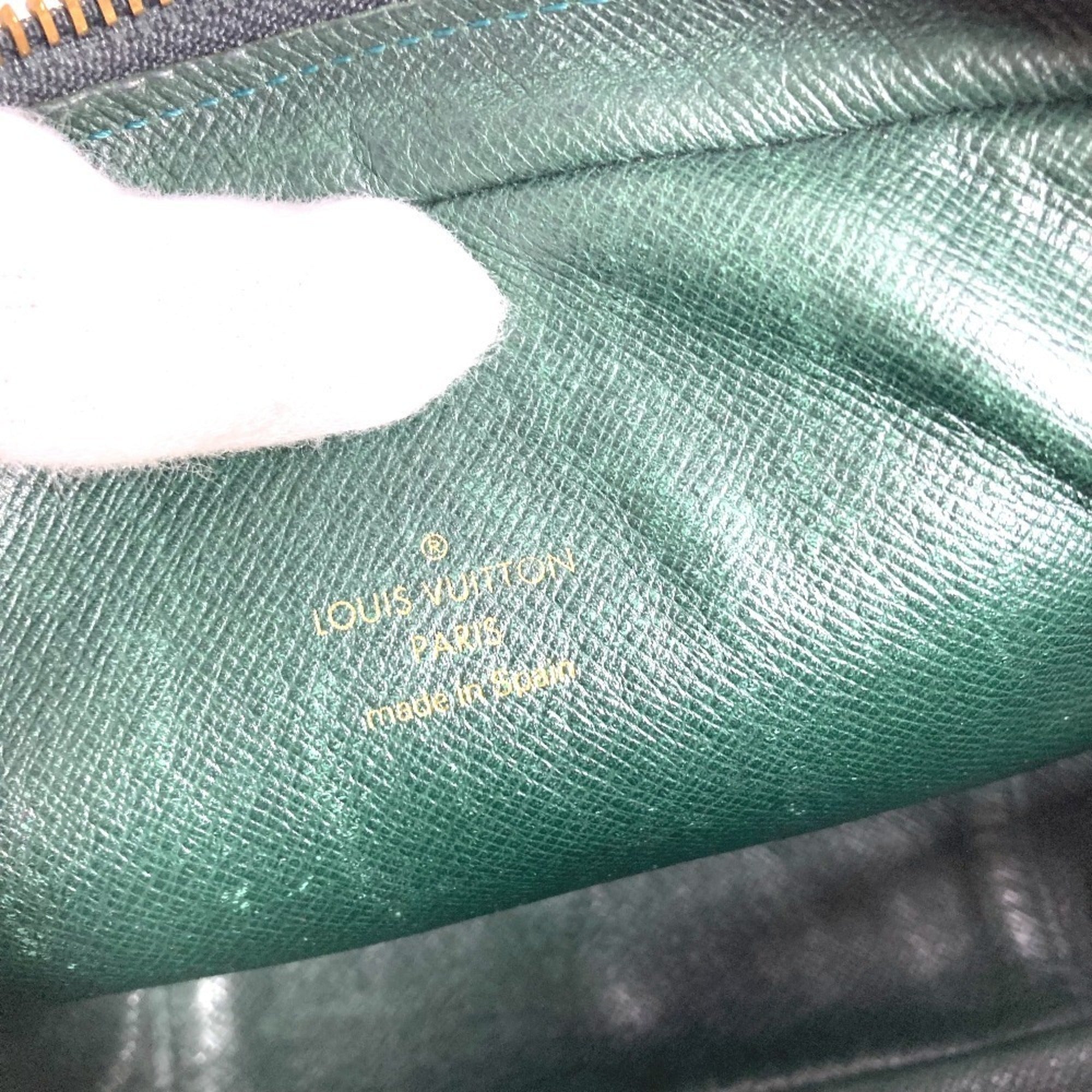 Louis Vuitton Episea Green Taiga Leather Clutch Bag Pouch