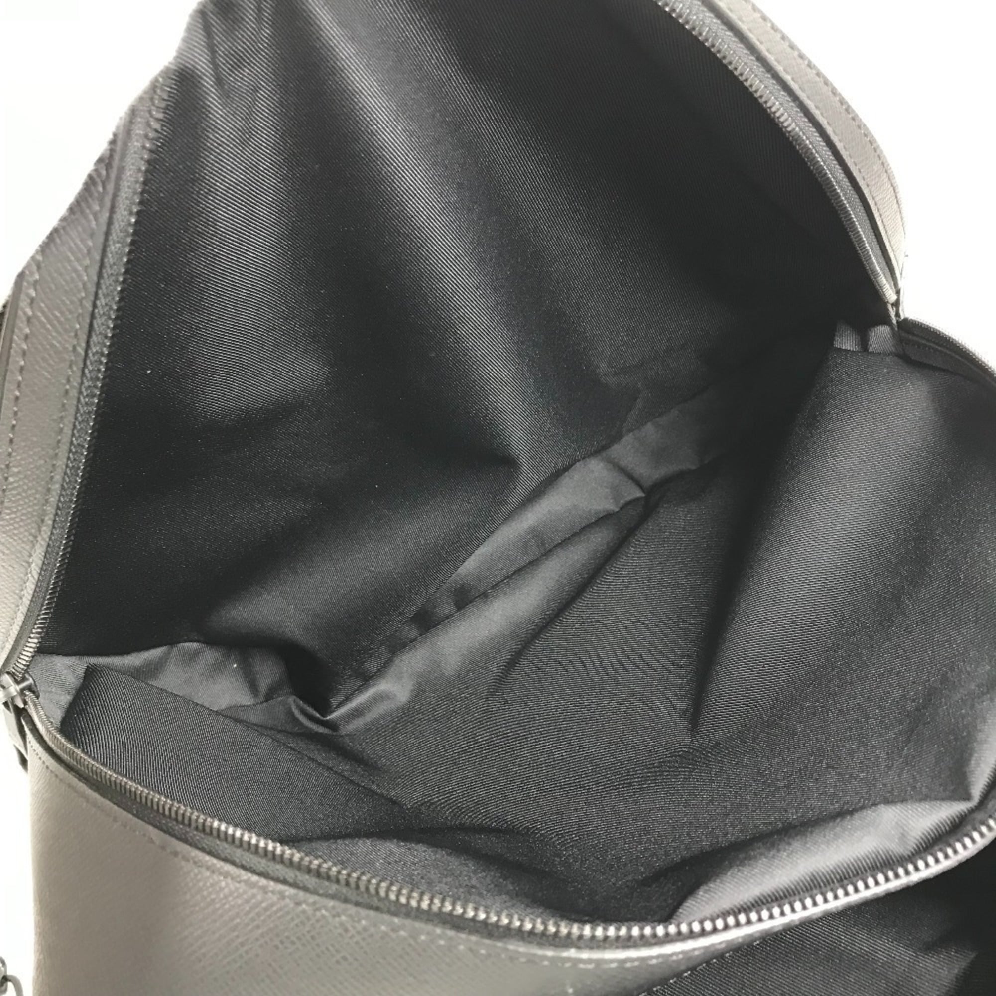 Louis Vuitton Taiga Ardoise Black Taiga Leather Pochette Shoulder Bag
