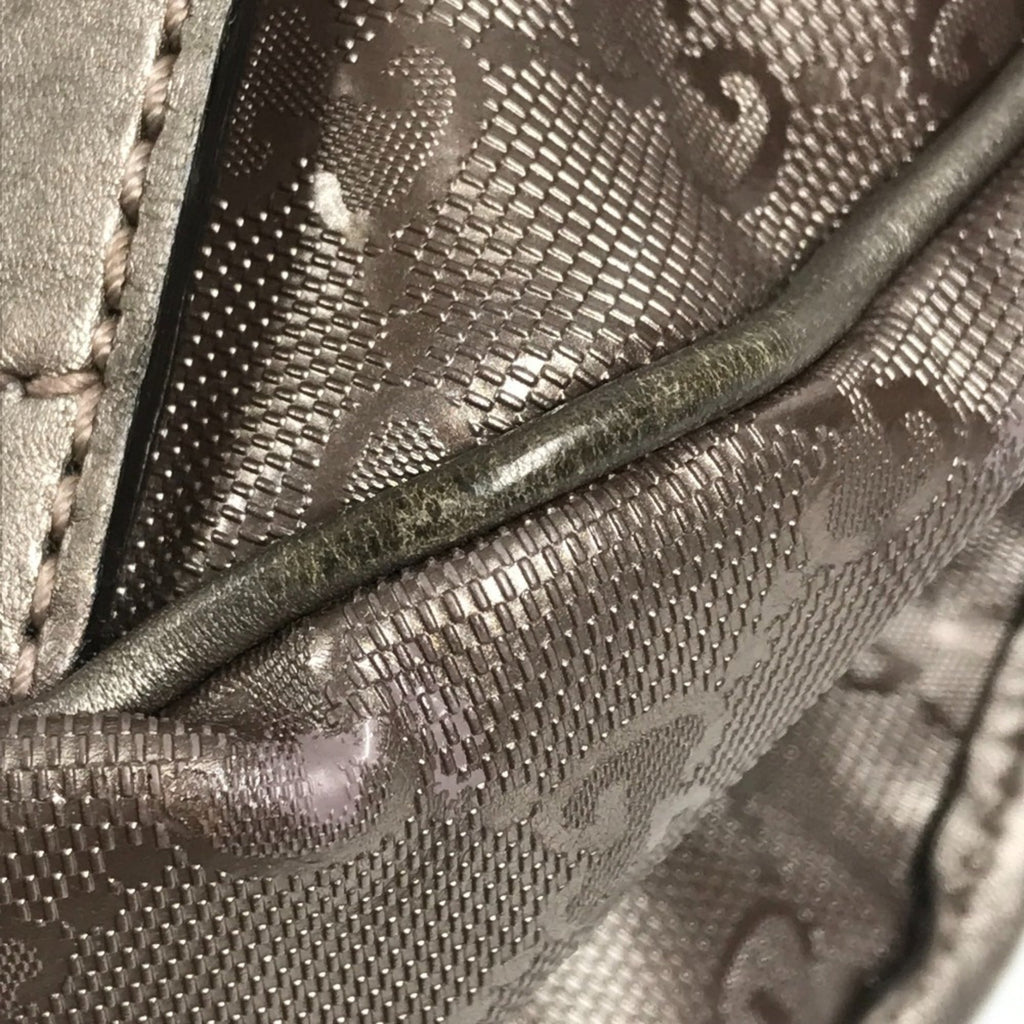Gucci Metallic Gg Imprimé Leather Messenger Bag Shoulder Bag (Pre-Owned)