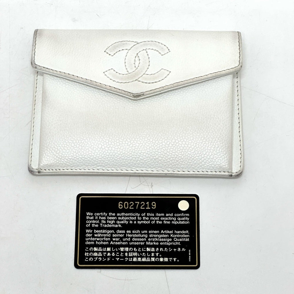Chanel White Grained Calfskin Wallet (Bi-Fold)