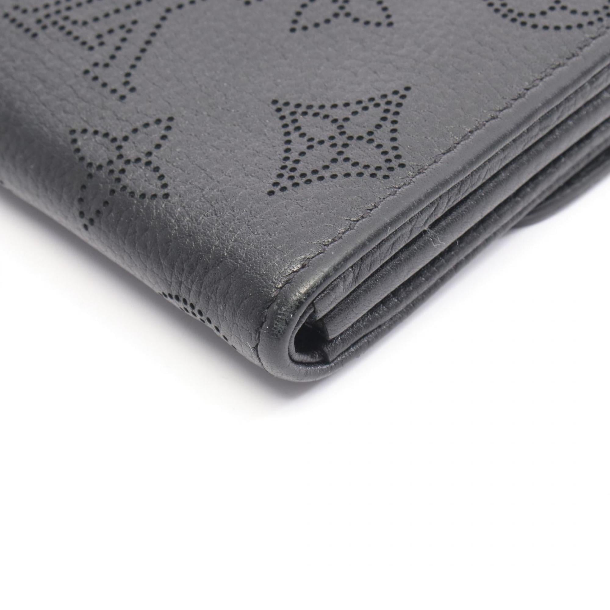 Louis Vuitton Black Noir Mahina Leather Leather Long Wallet