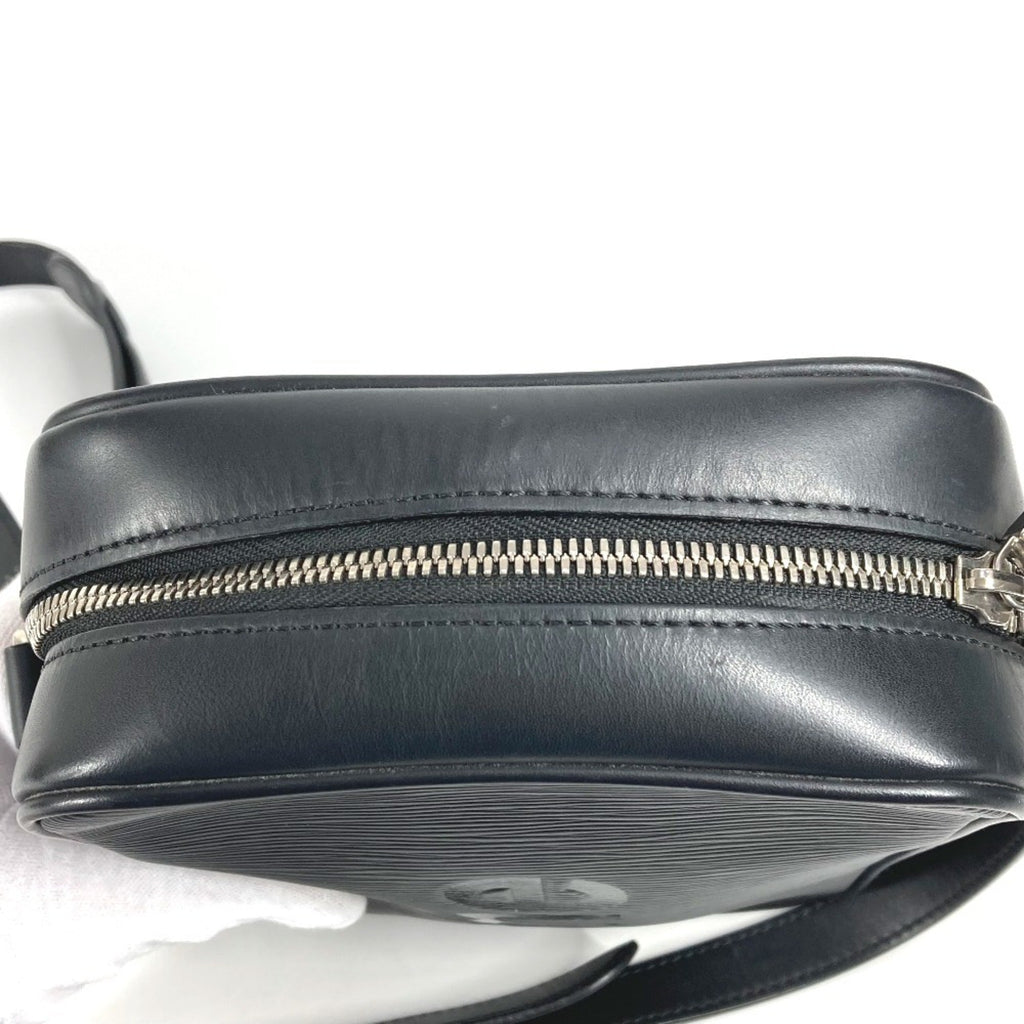 Louis Vuitton Black Epi Leather Pochette Shoulder Bag
