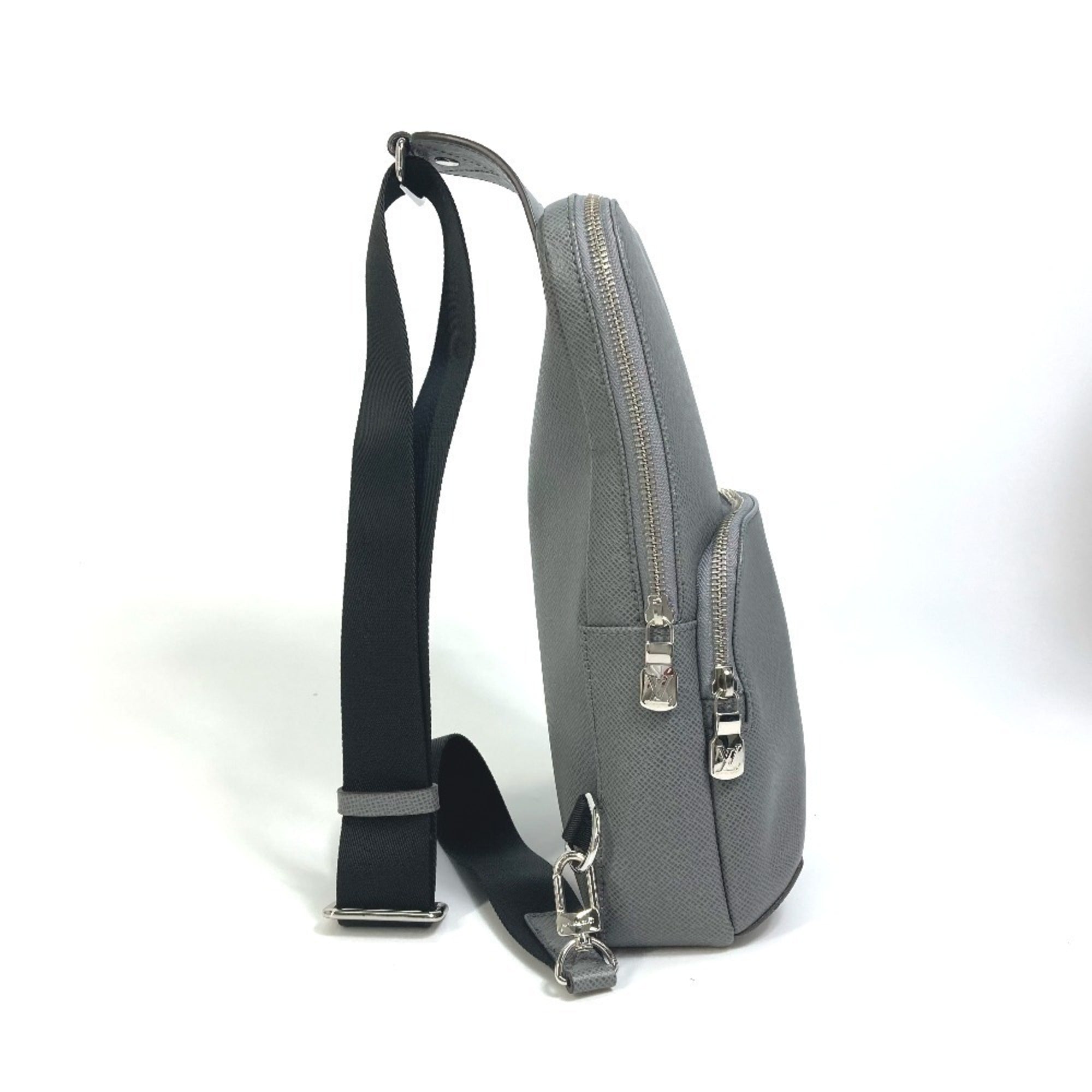 Louis Vuitton Taiga Gray Gris Taiga Leather Shoulder Bag