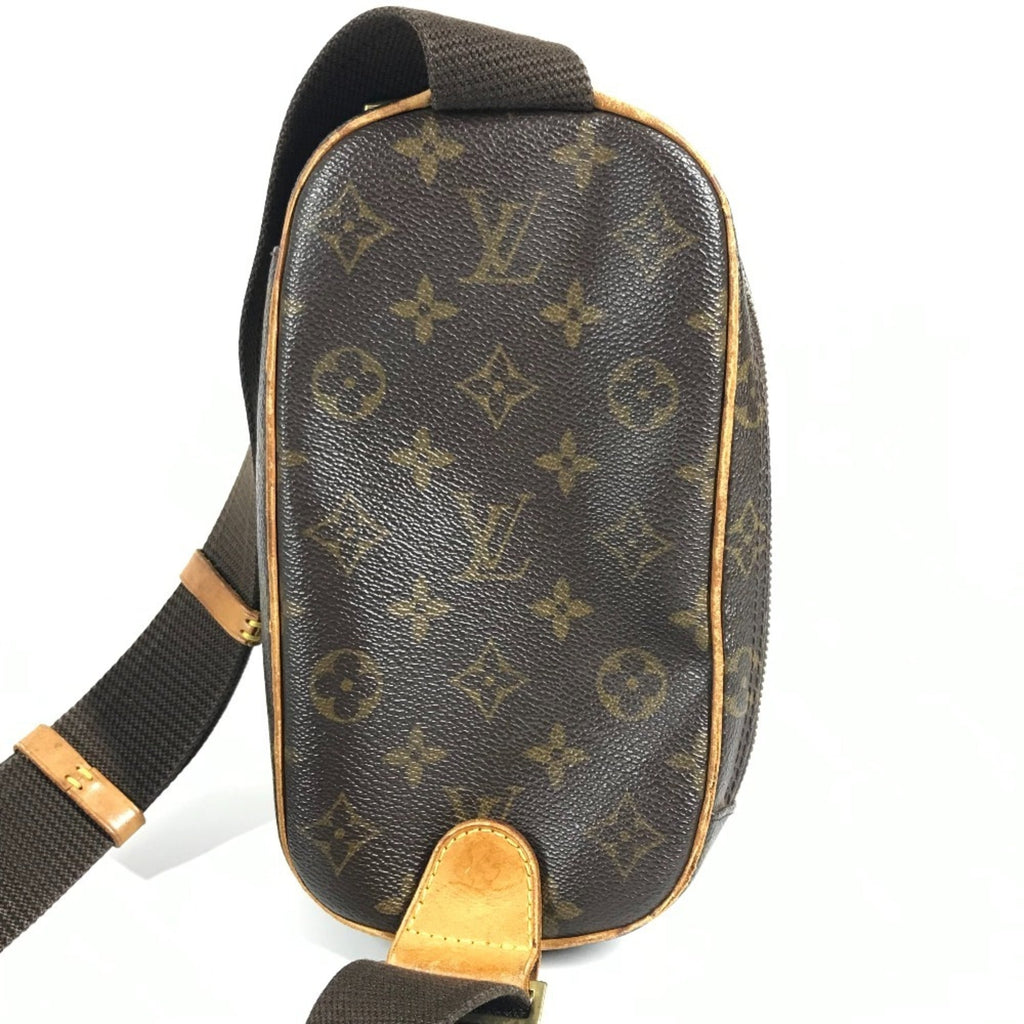 Louis Vuitton Brown Monogram Pochette Shoulder Bag Sling Bag