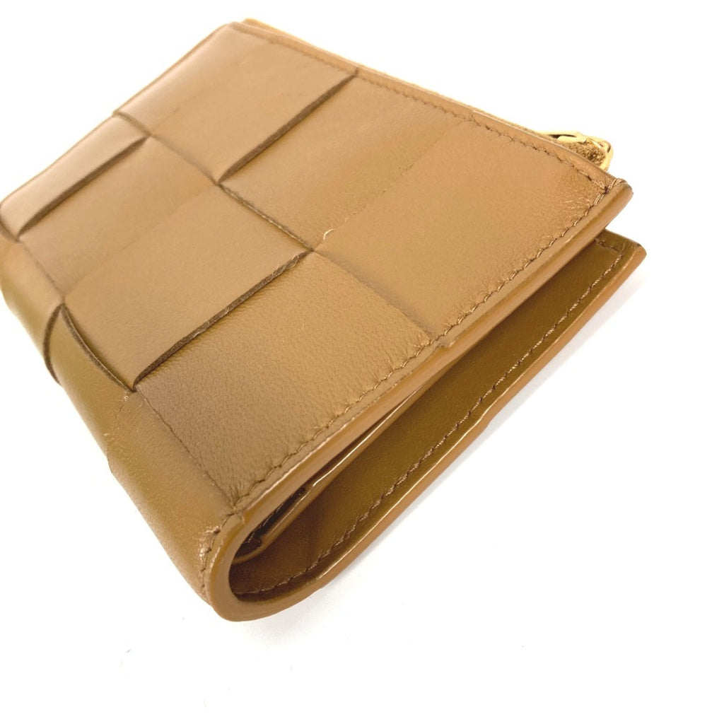 Bottega Veneta Beige Leather Wallet (Bi-Fold)