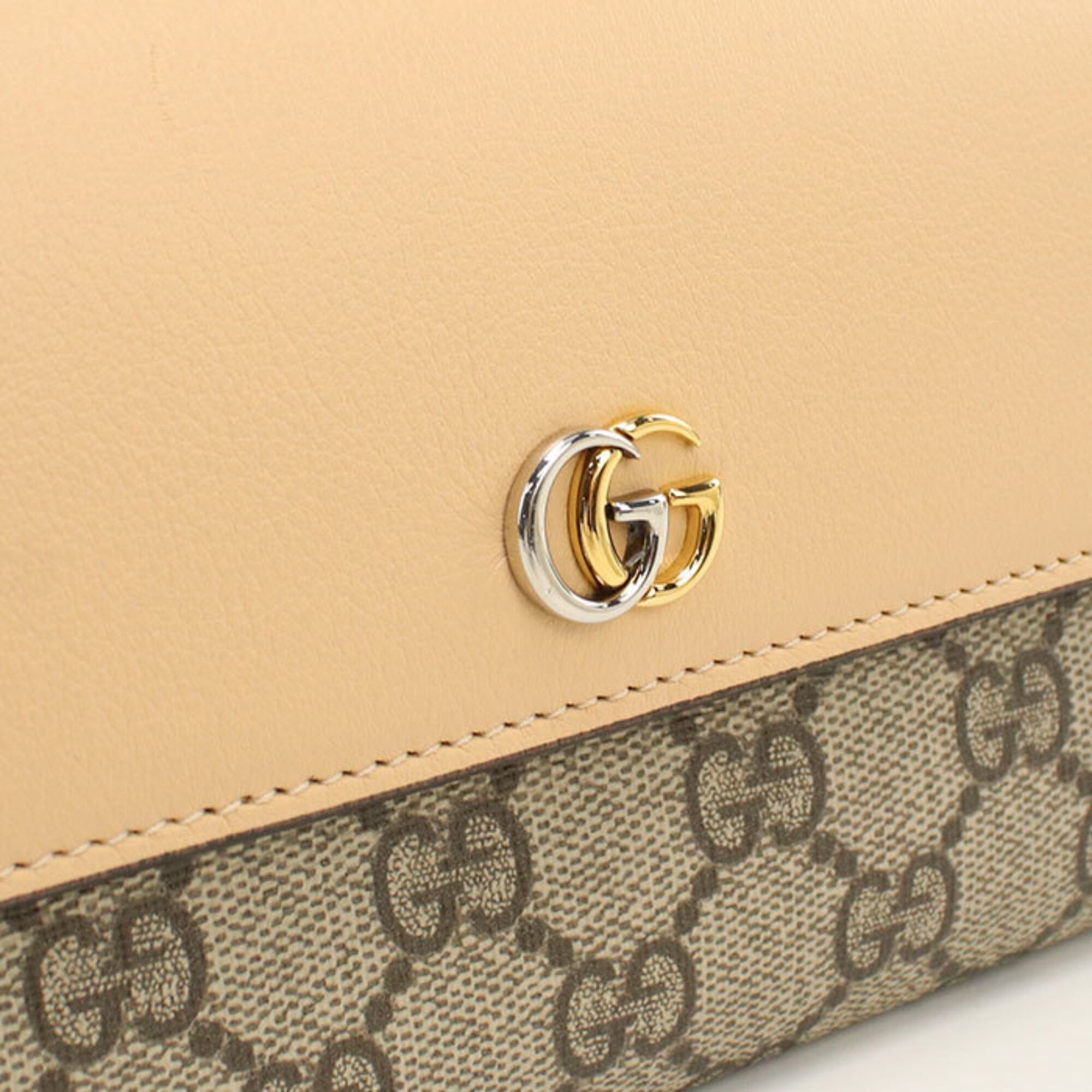 Gucci Beige Pvc Leather Long Wallet (Bi-Fold) (Pre-Owned)