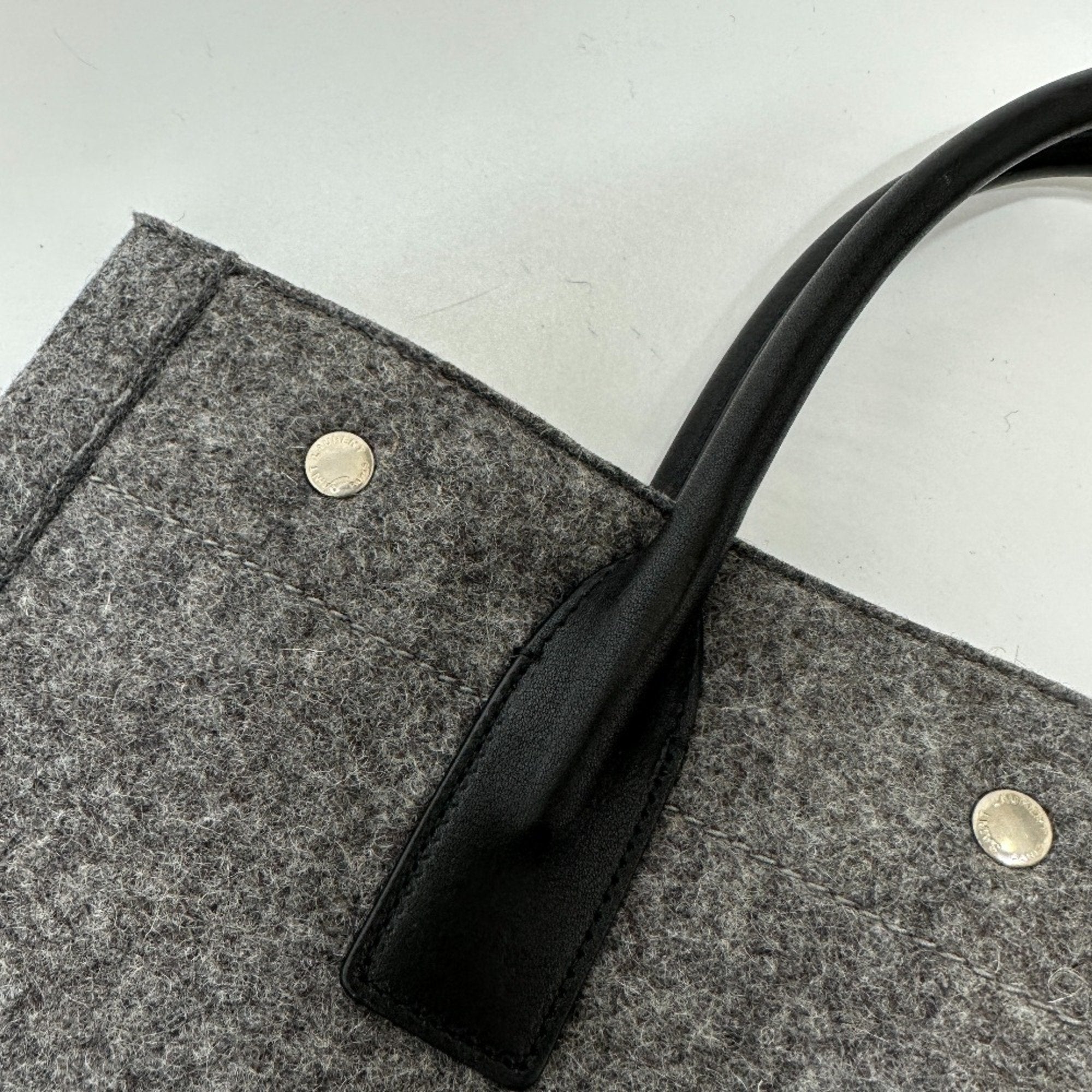Saint Laurent Gray Other Tote Bag (Pre-Owned)