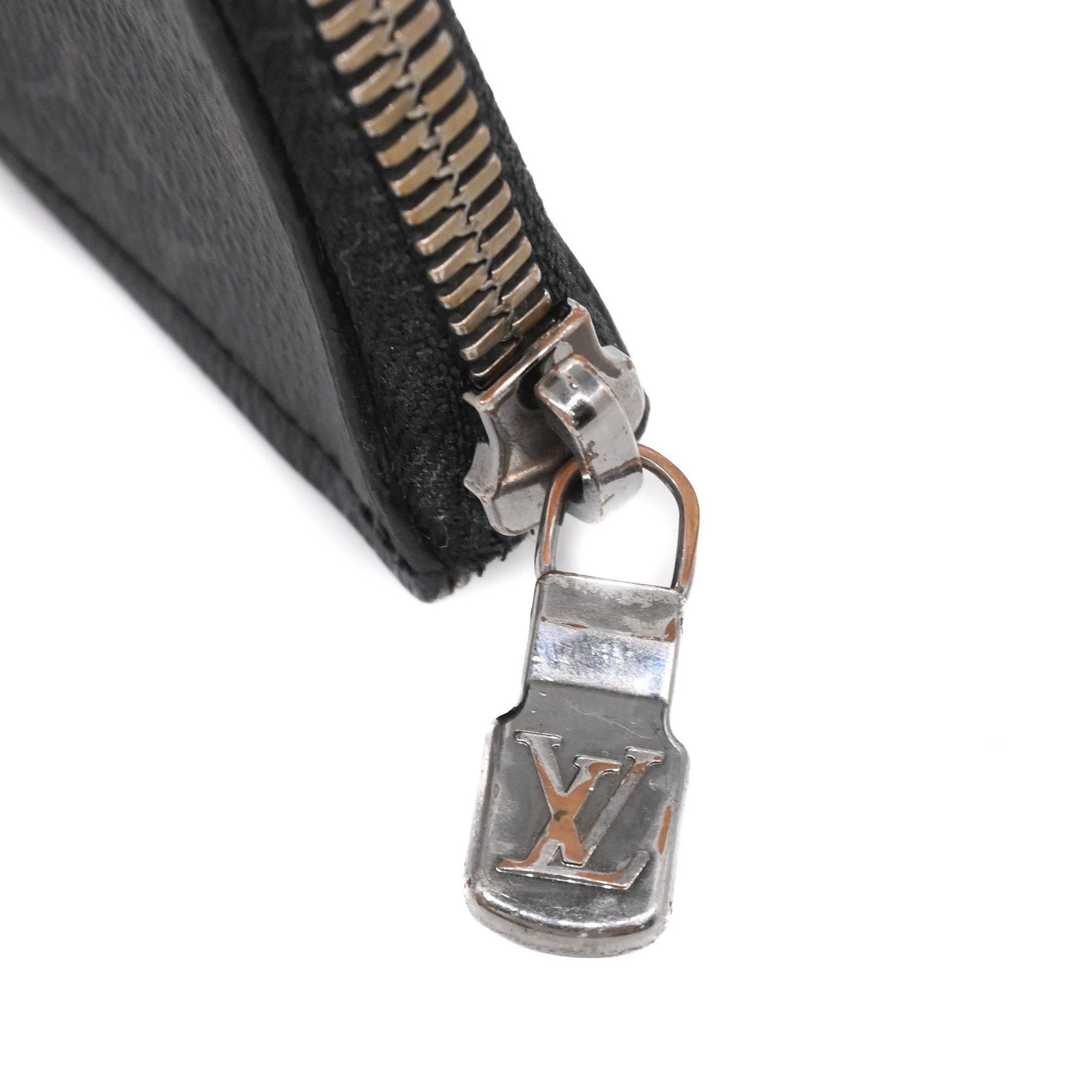 Louis Vuitton Black Monogram Eclipse Monogram Eclipse Coin Purse/Coin Case