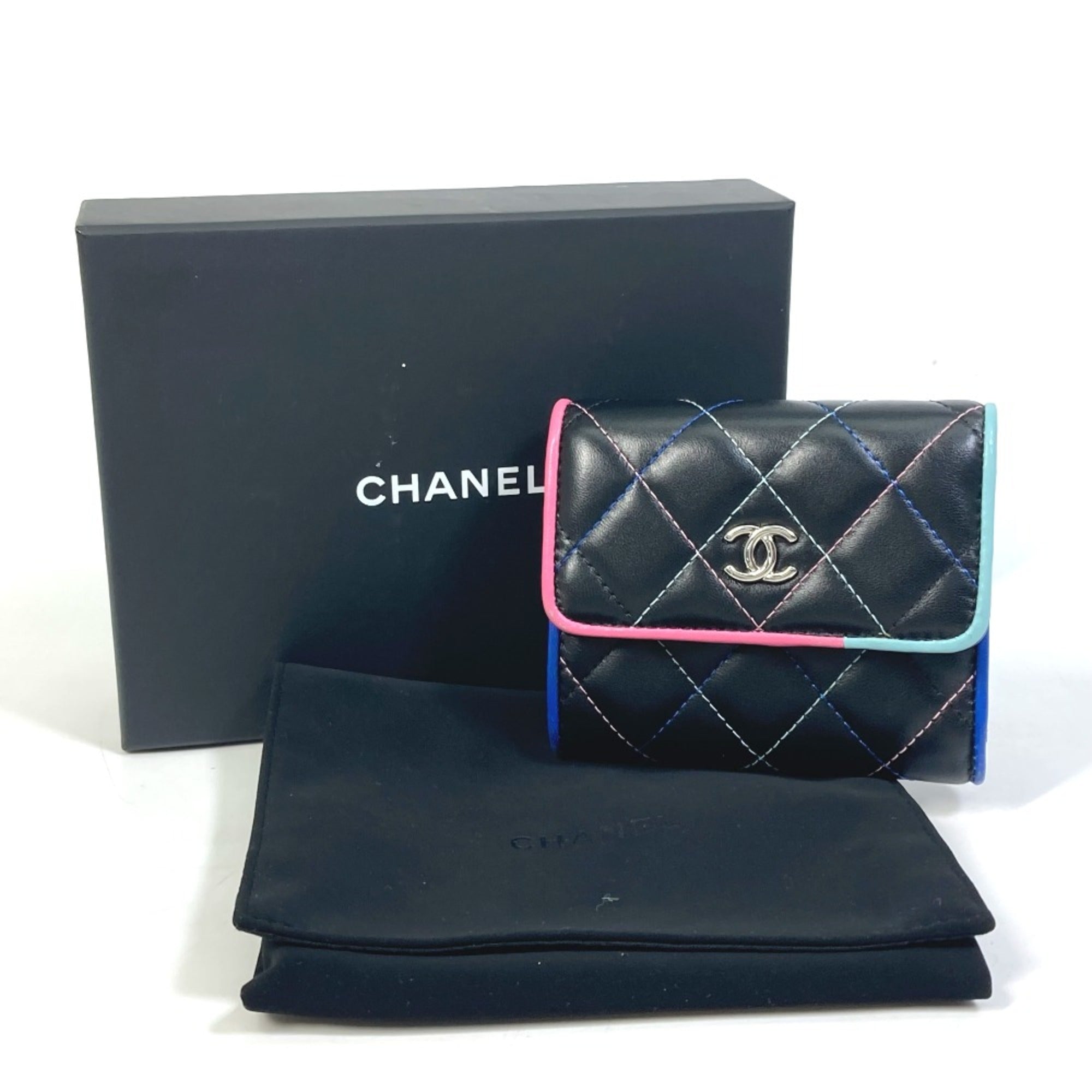 Chanel Black Leather Wallet (Tri-Fold)