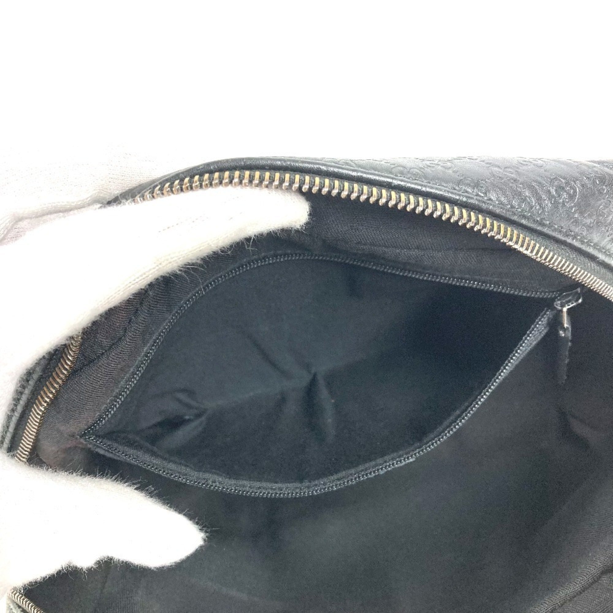 Gucci Guccissima Black Gg Leather Clutch Bag Handbag (Pre-Owned)