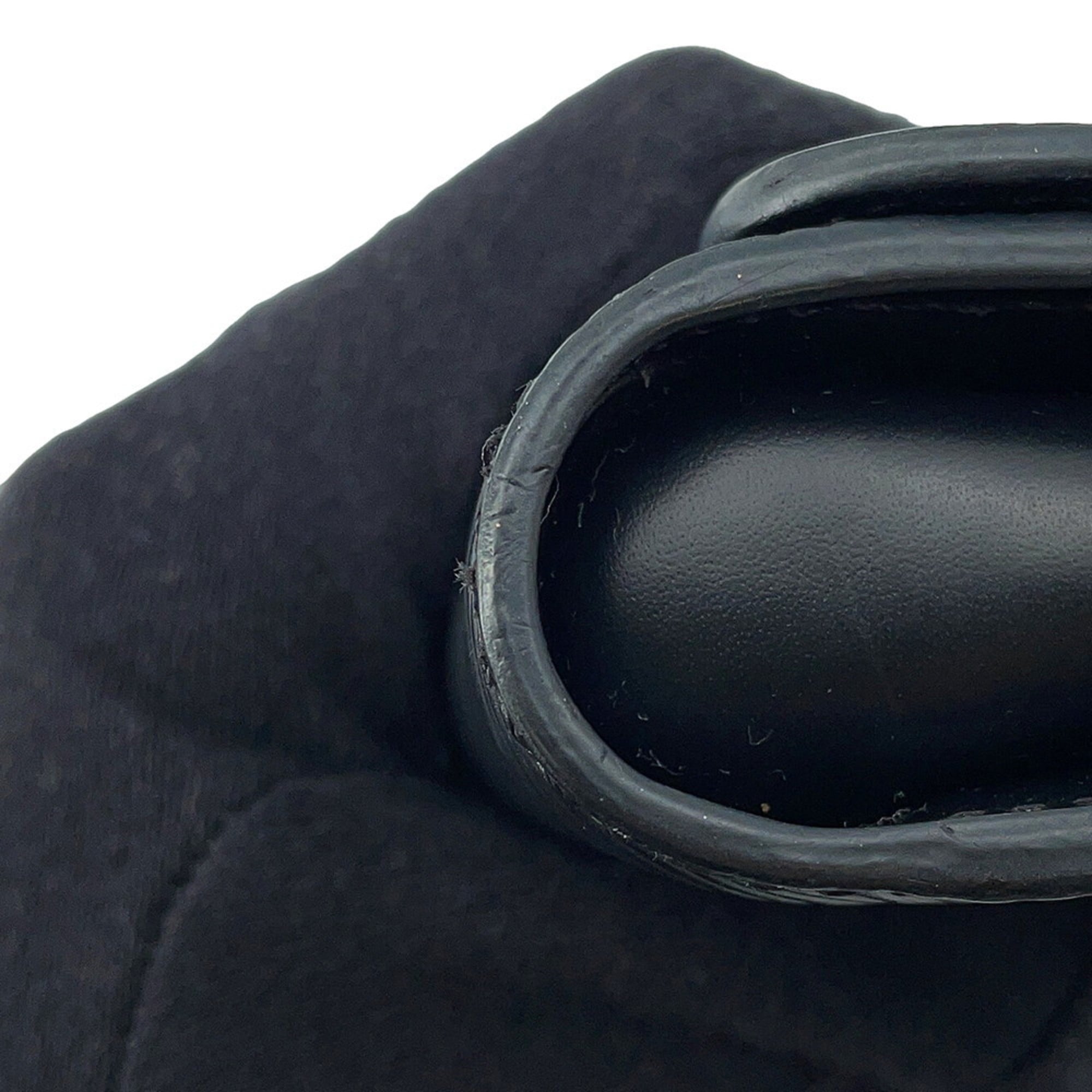 Louis Vuitton Noir Epi Leather Spangles Chain/Shoulder Wallet
