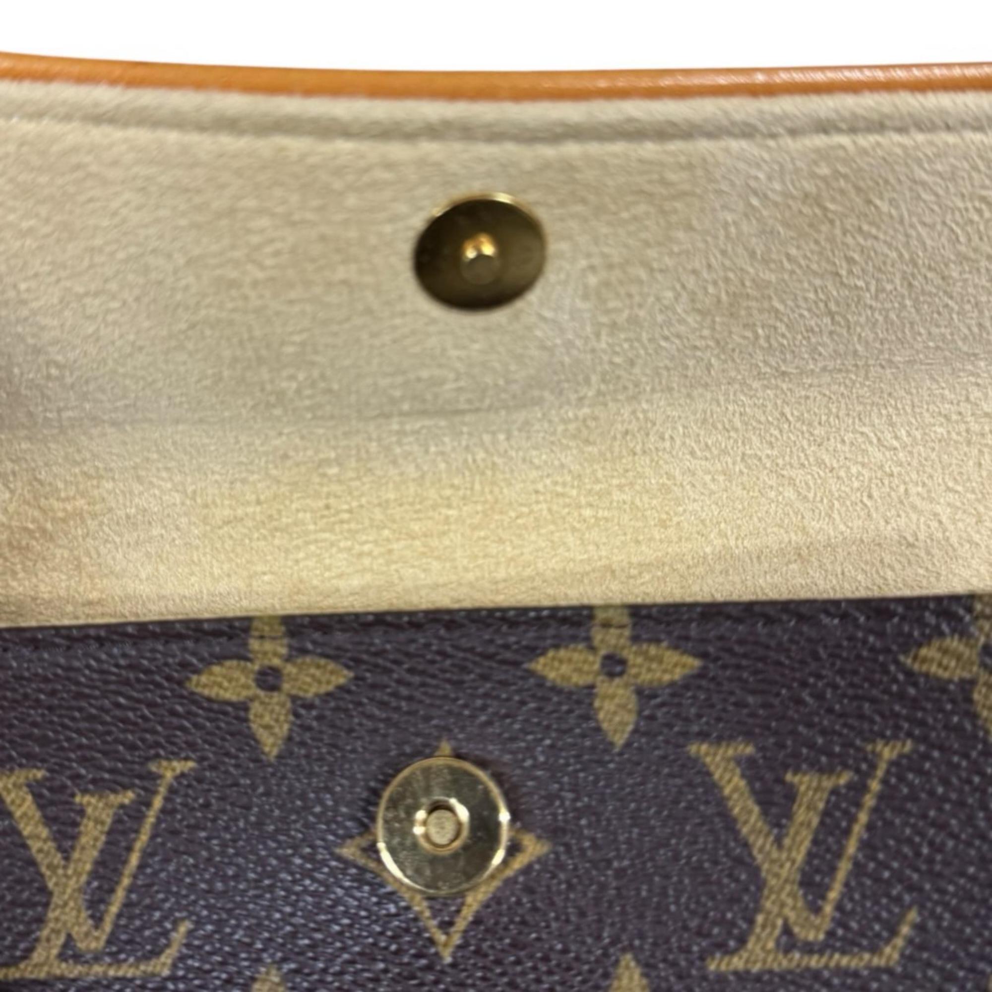 Louis Vuitton Brown Monogram Canvas Fanny Pack Pochette