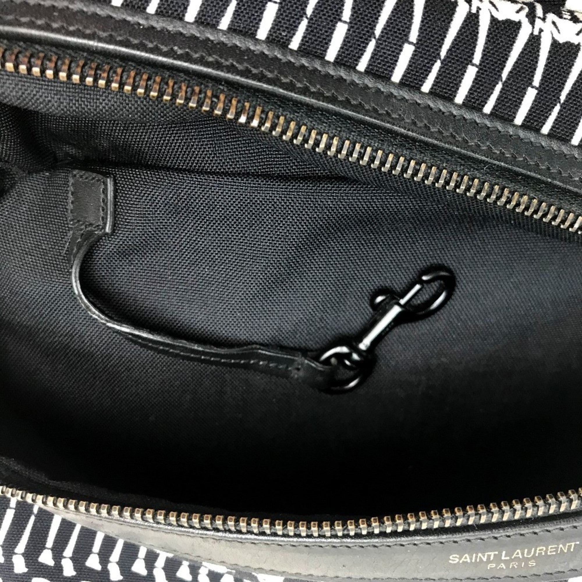 Saint Laurent Black Cloth Backpack (Pre-Owned)
