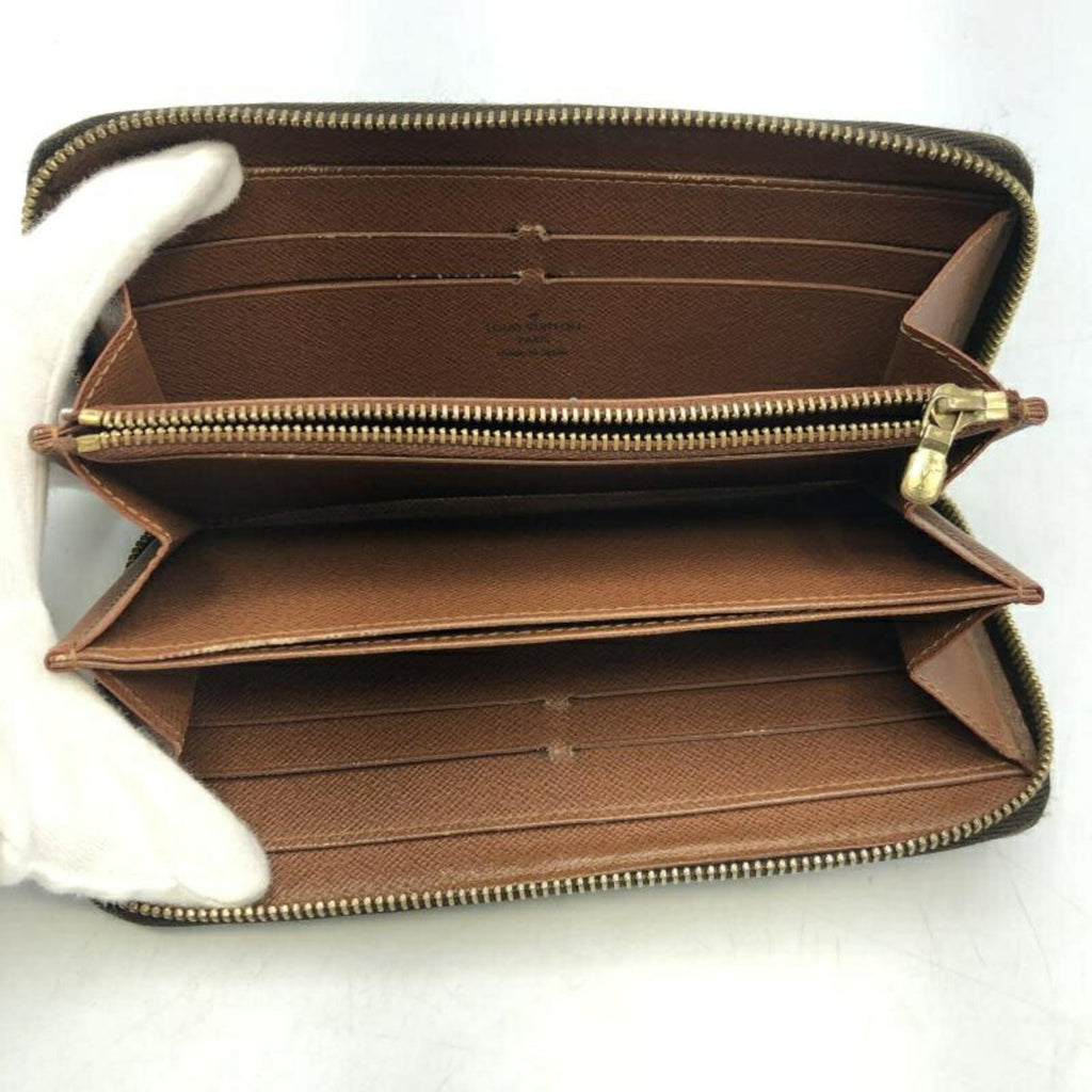 Louis Vuitton Monogram Monogram Long Wallet