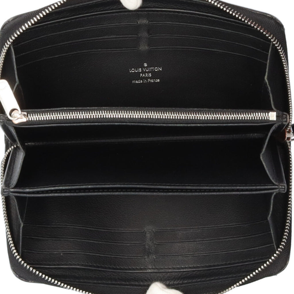 Louis Vuitton Black Mahina Leather Long Wallet