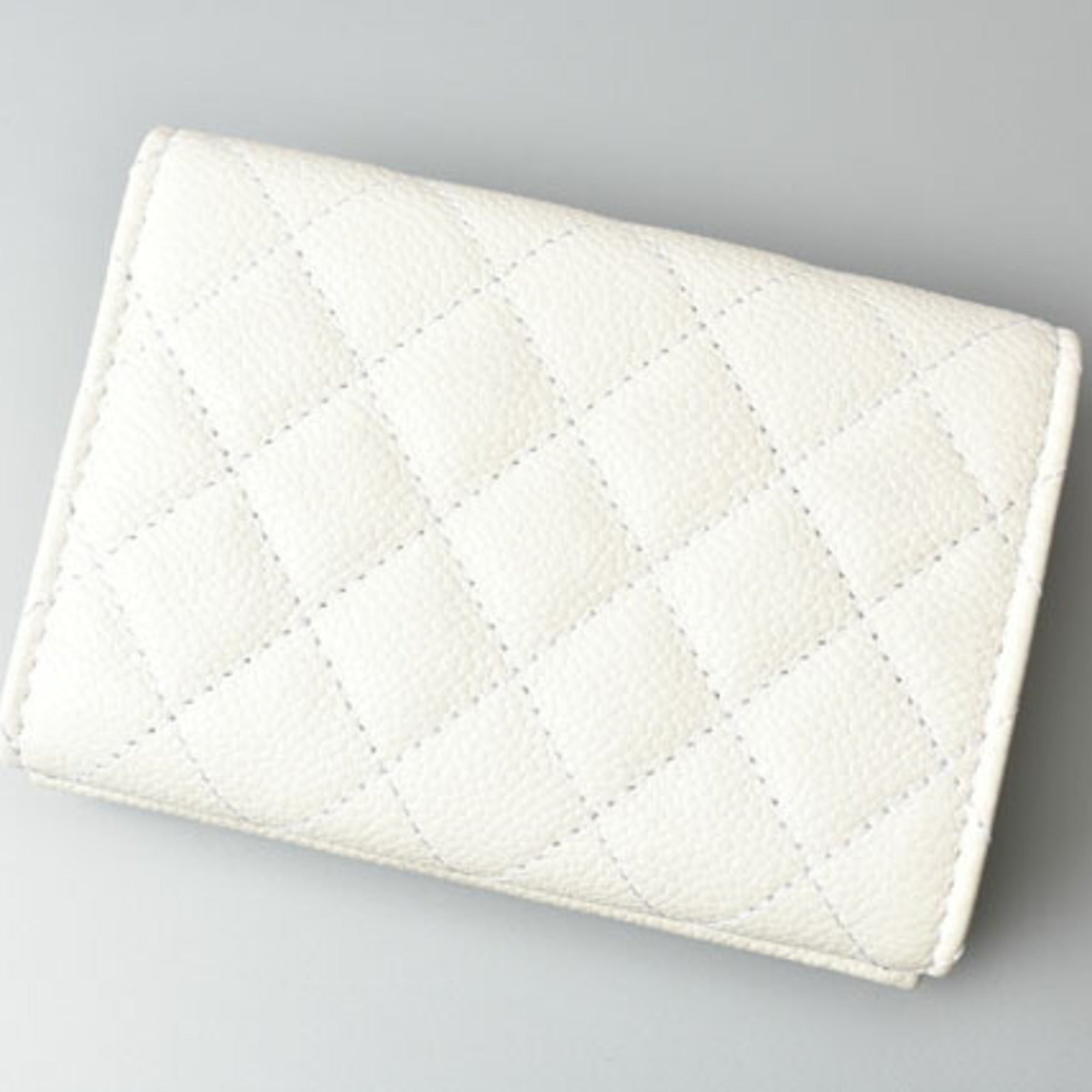 Chanel Boy Chanel Off-White Grained Calfskin Wallet (Bi-Fold)