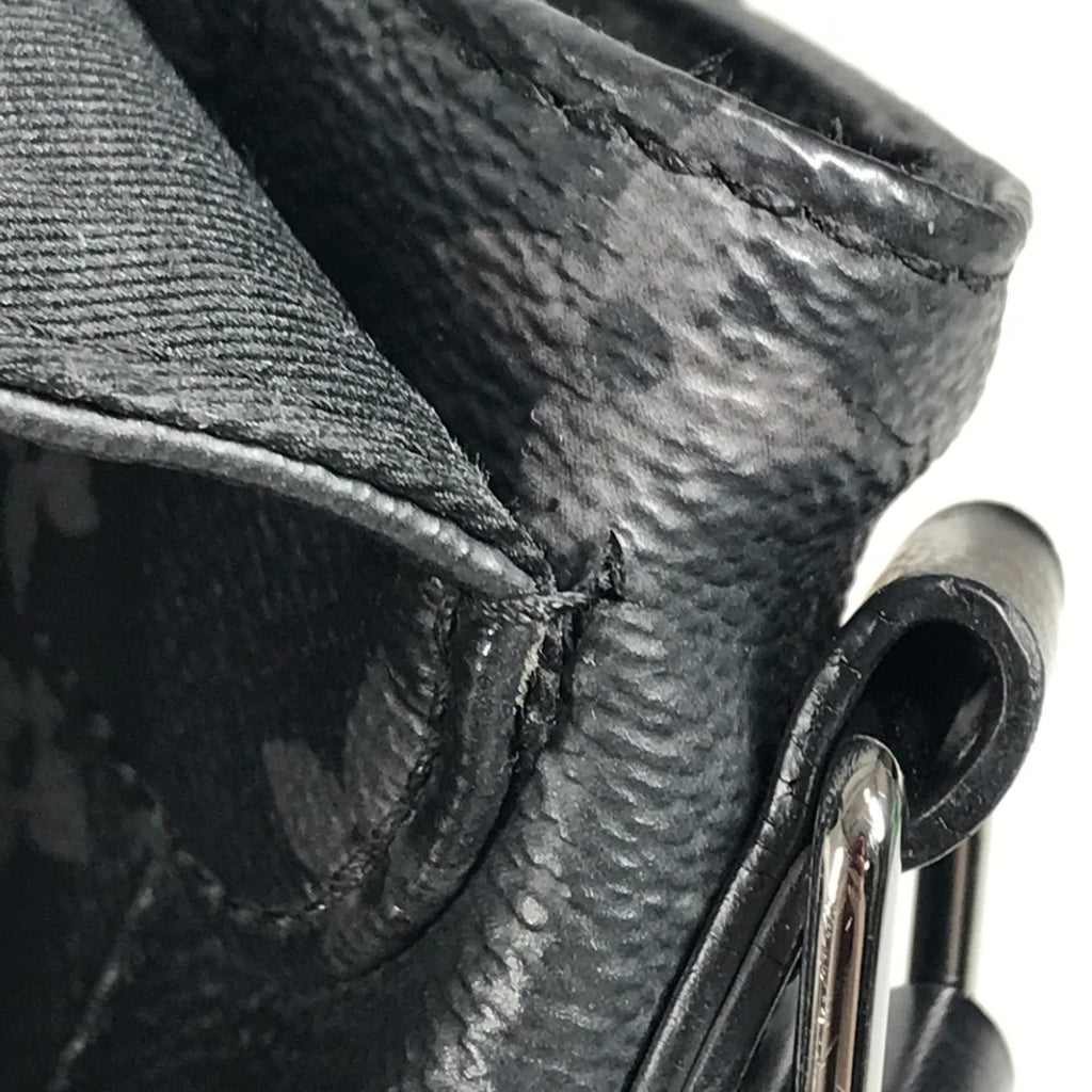 Louis Vuitton Black Monogram Eclipse Monogram Eclipse Messenger Bag Shoulder Bag