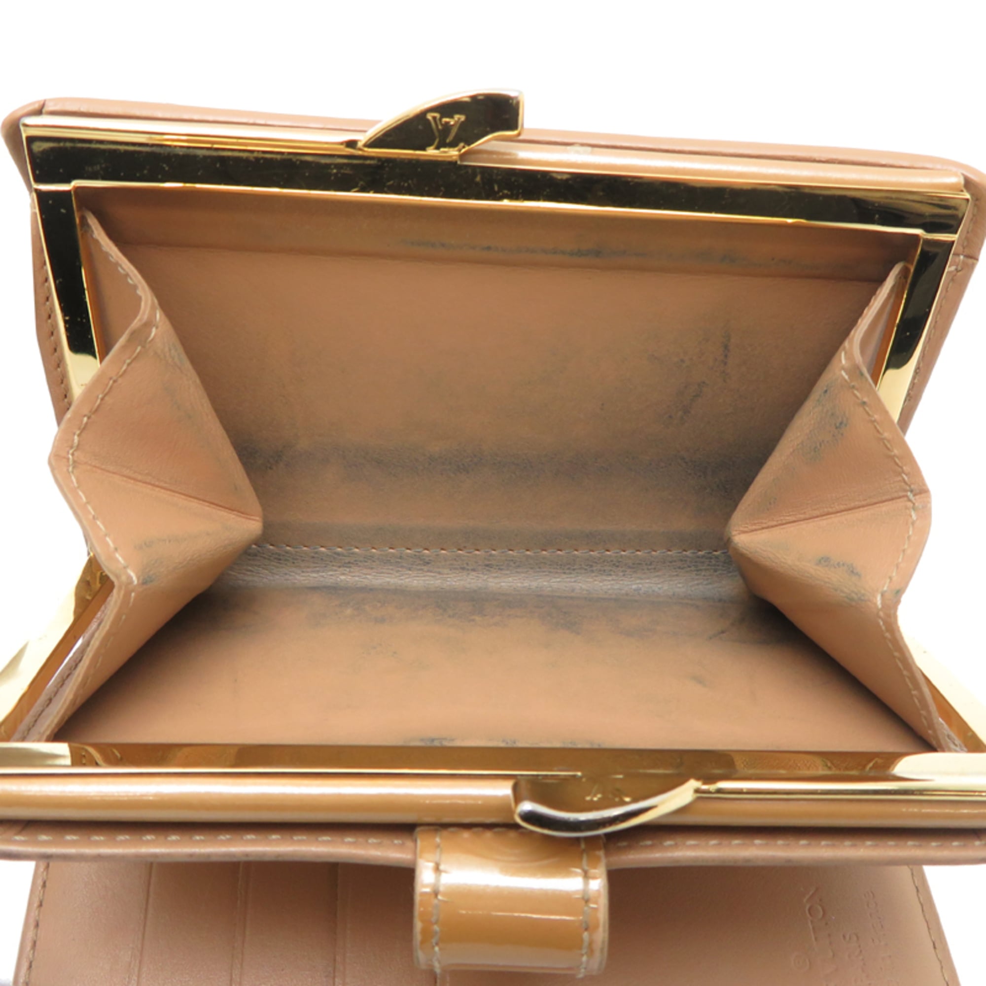 Louis Vuitton Beige Vernis Wallet