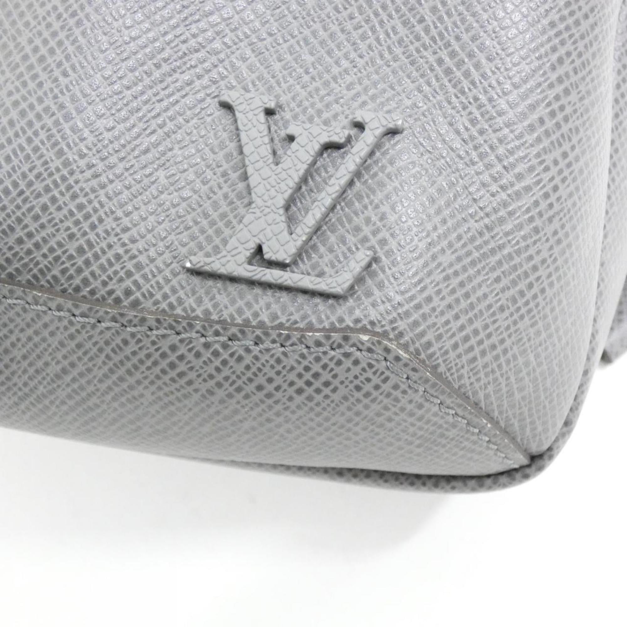 Louis Vuitton Gris Leather Shoulder Bag